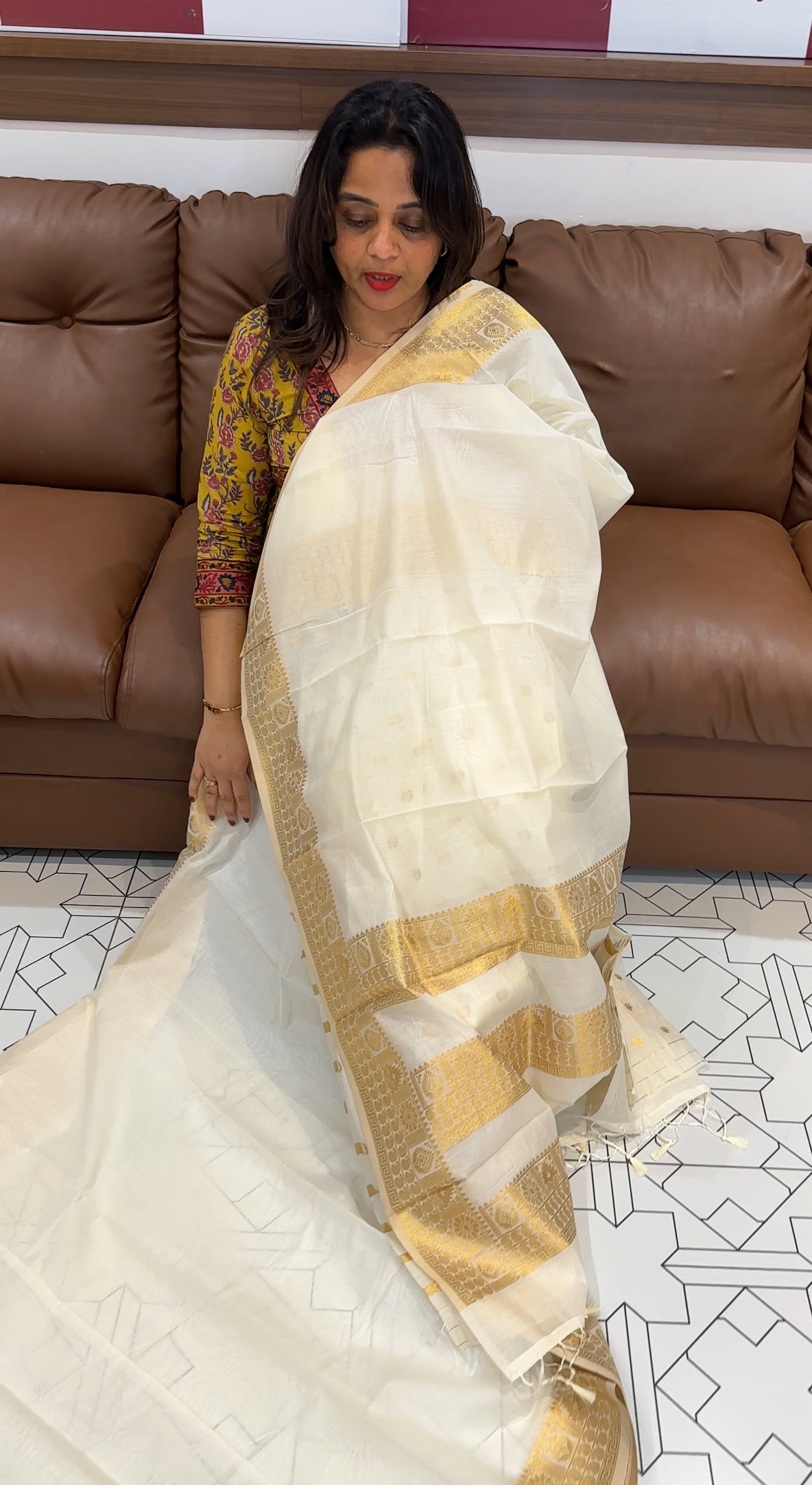 MODAL CHANDERI ONAM SAREES - IHA 25516