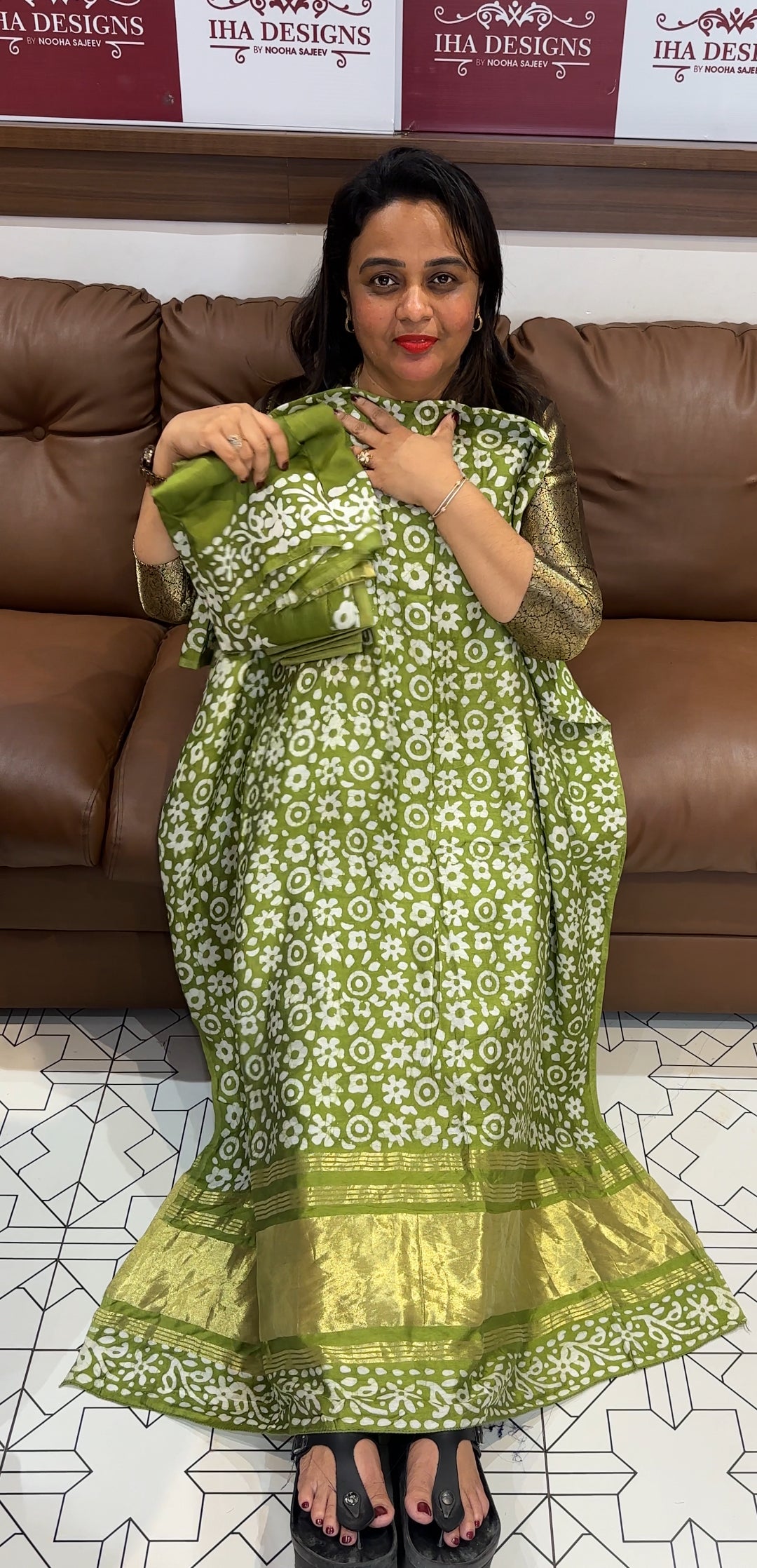 BATIK PRINTED UNSTITCHED SALWAR SUITS - IHA 25661
