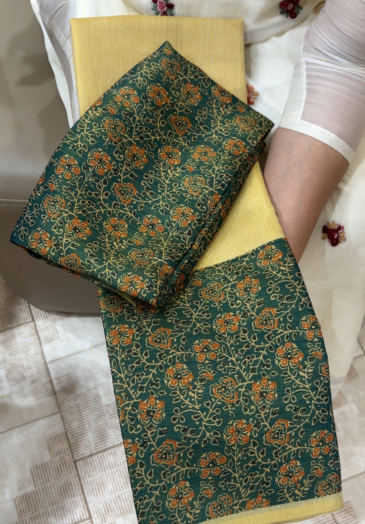 KERALA TISSUE UNSTITCHED DHAVANI SETS MATERIAL - IHA 25692