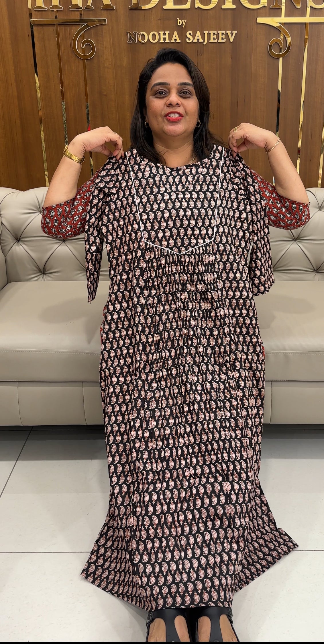 IHA'S IN-HOUSE PRINTED ALINE TOPS - IHA 25550