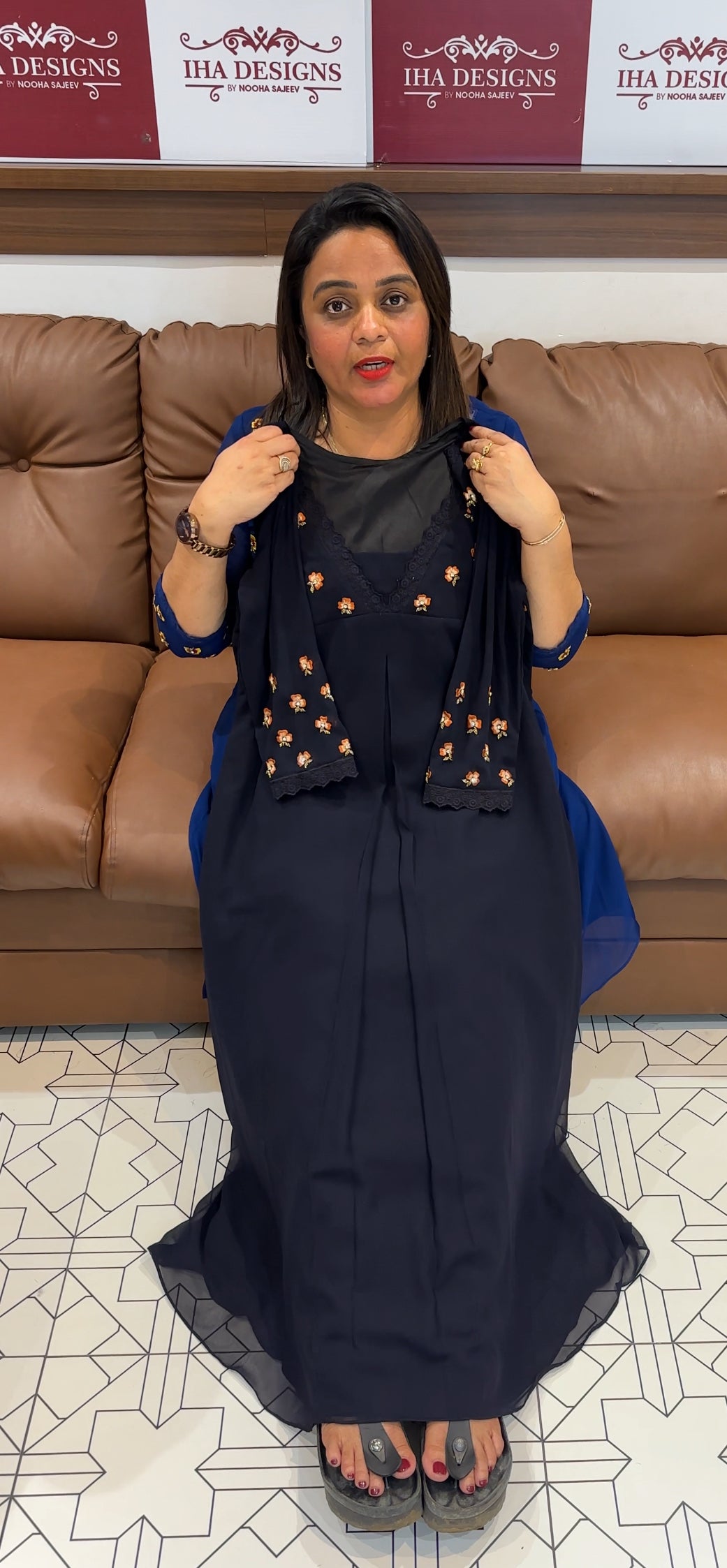 IHA'S IN-HOUSE DESIGNER ALINE TOPS - IHA 27007