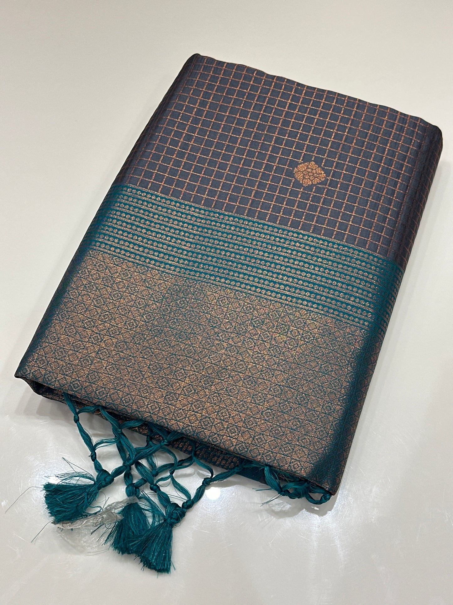 OFFER SALES SAREES - IHA 27172