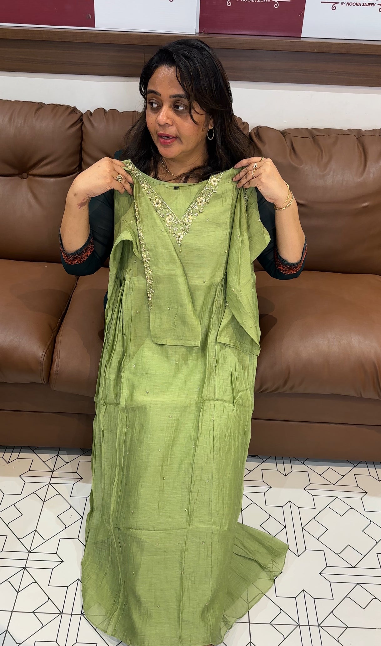 MALAI CHANDERI LONG TOPS - IHA 26302