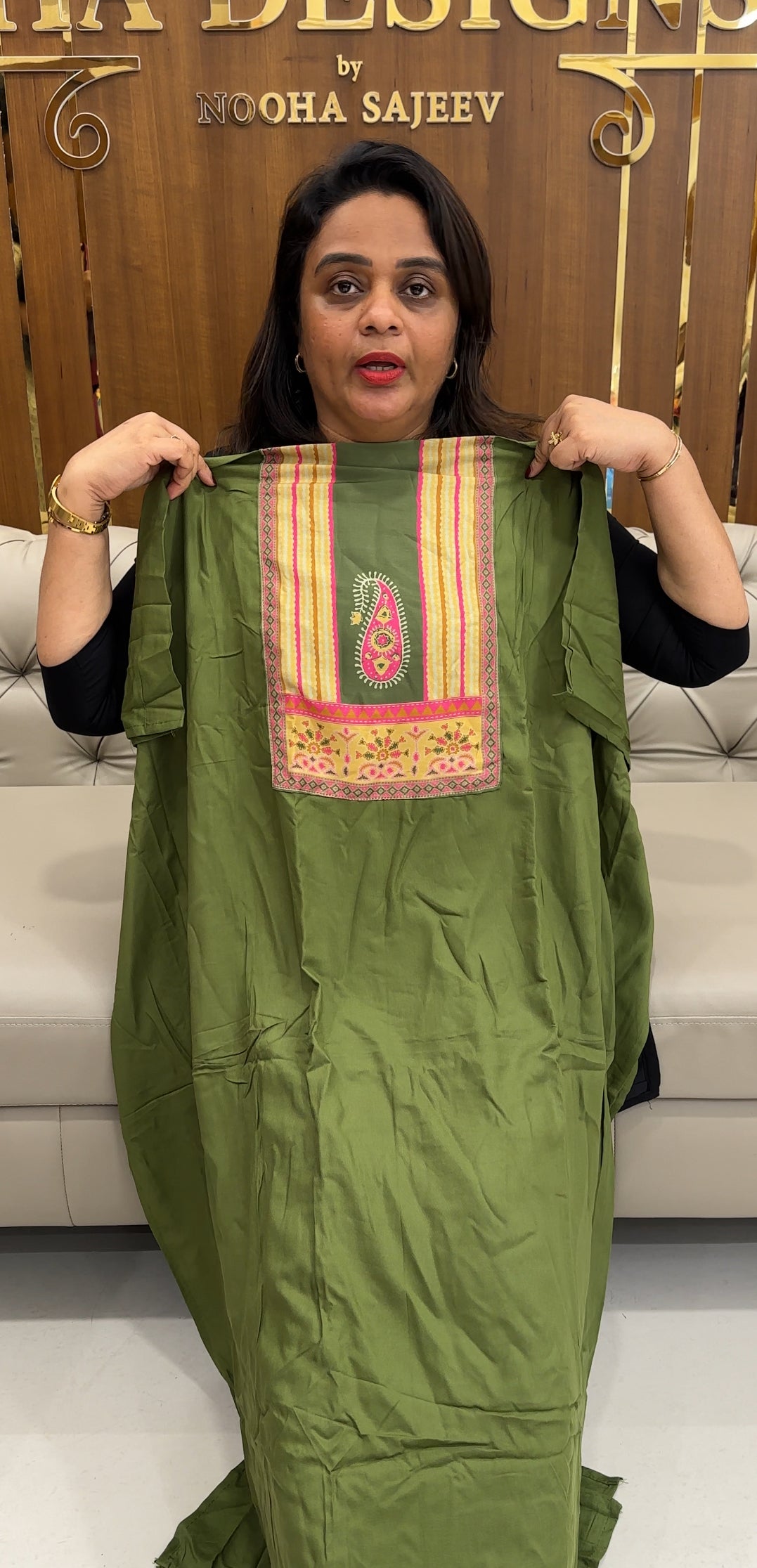 IHA'S IN-HOUSE RAYON SLITTED TOPS - IHA 25546