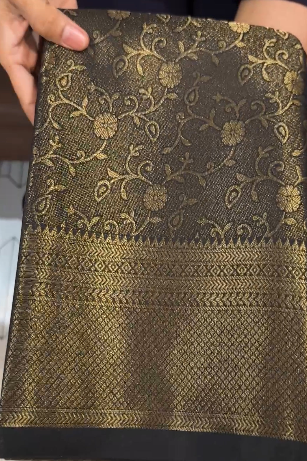SEMI SILK SAREES - IHA 21924