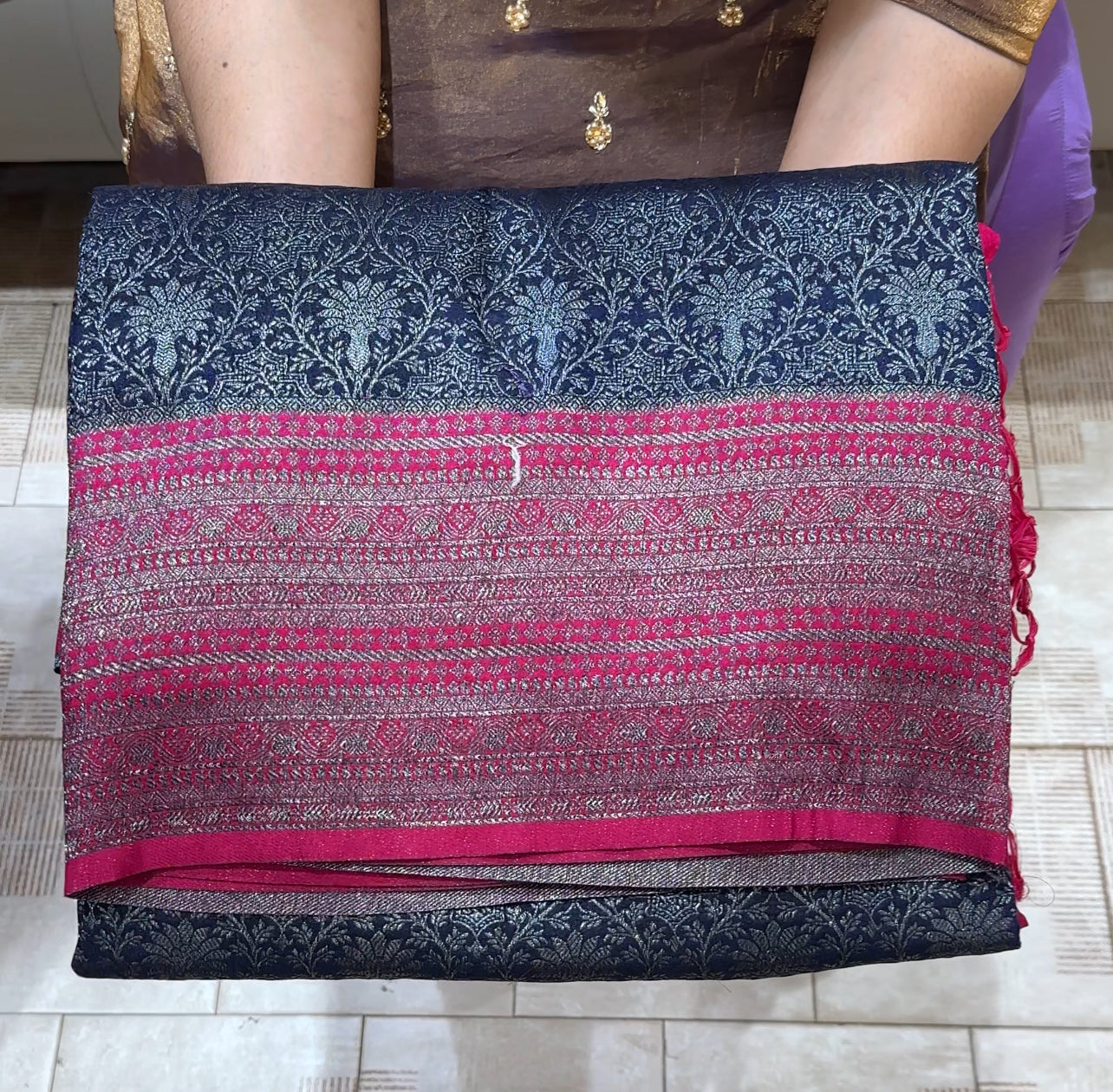 SEMI BANARASI SAREES - IHA 22736