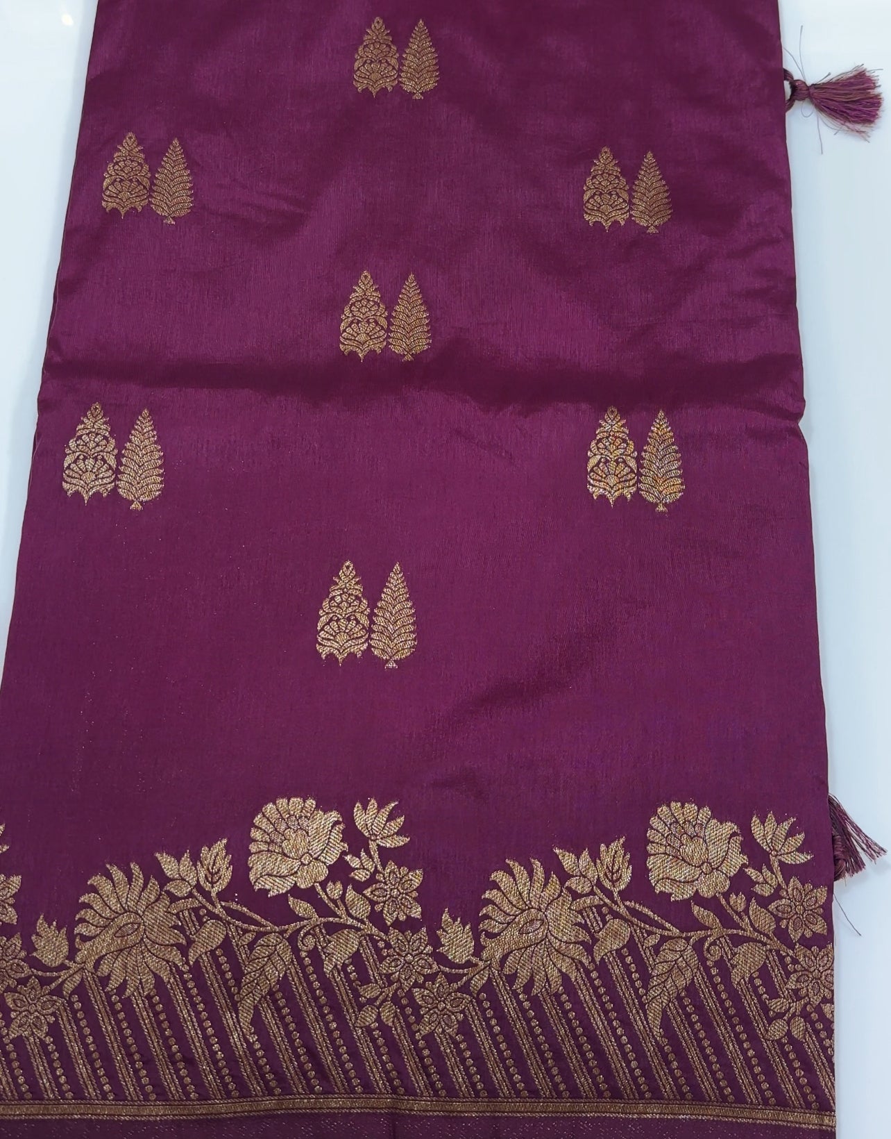SEMI RAW MANGO SILK SAREES - IHA 21572