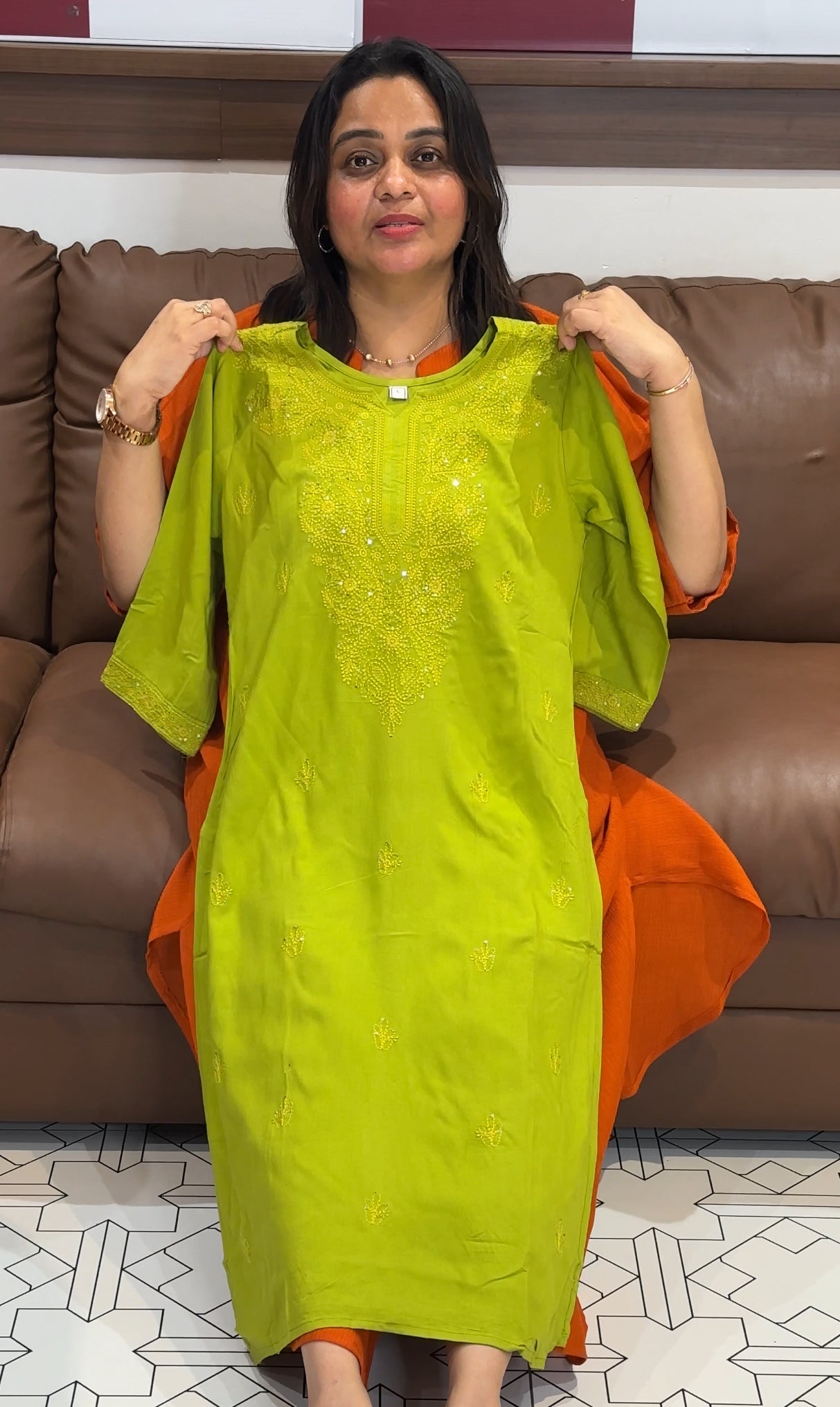 LUCKNOWI CHIKANKARI TOPS - IHA 27321