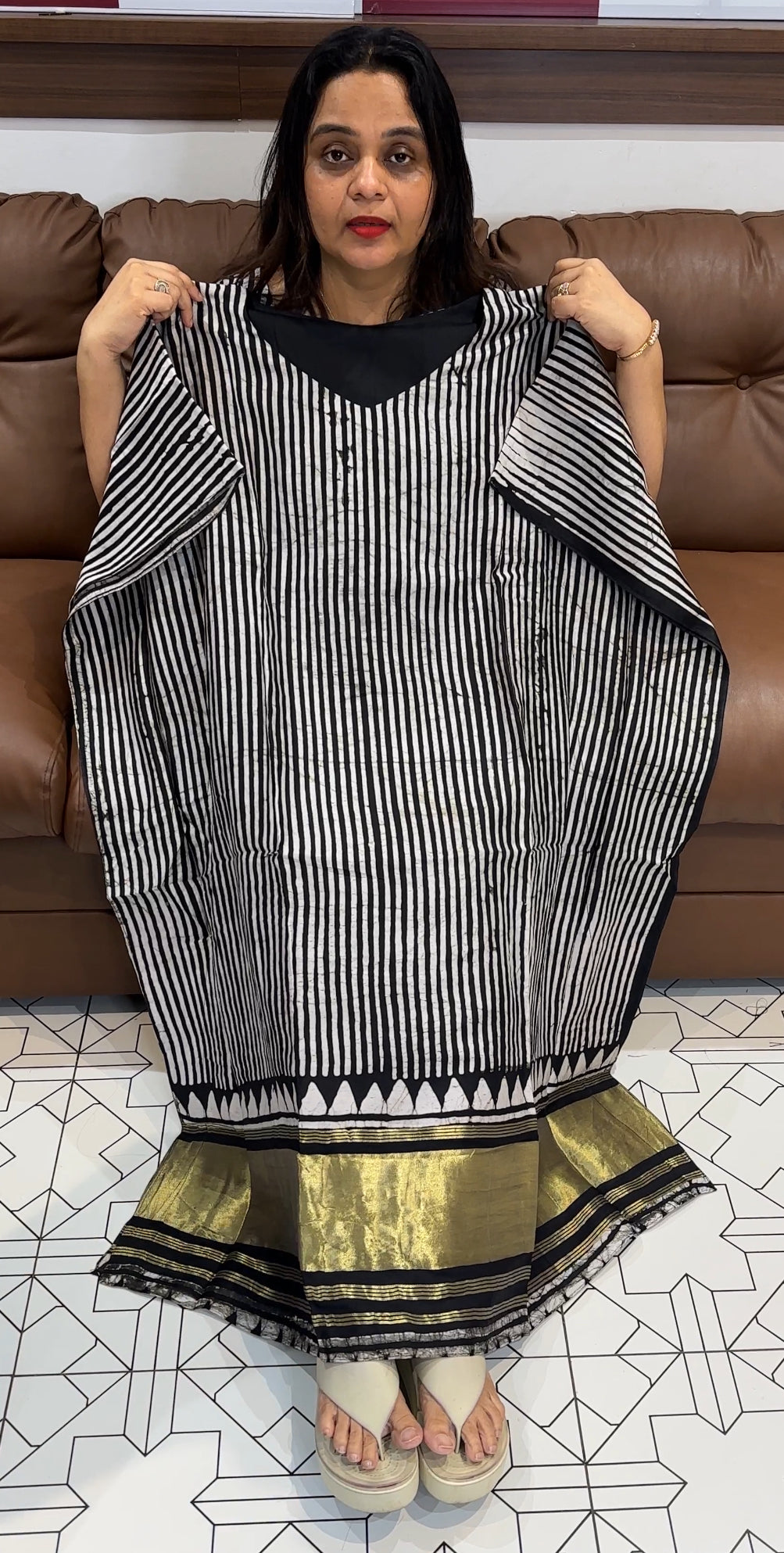 SEMI MODAL BATIK PRINTED KAFTAN TOPS - IHA 21476