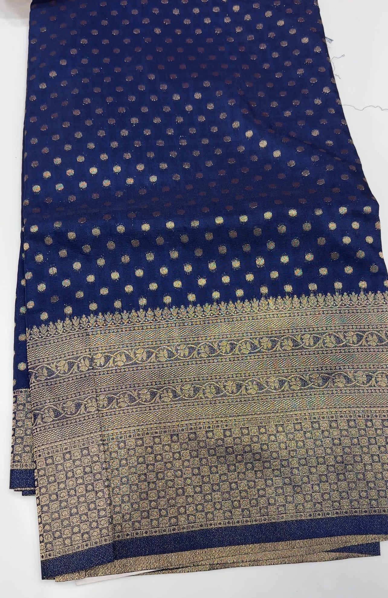 SEMI BANARASI SAREES - IHA 27402