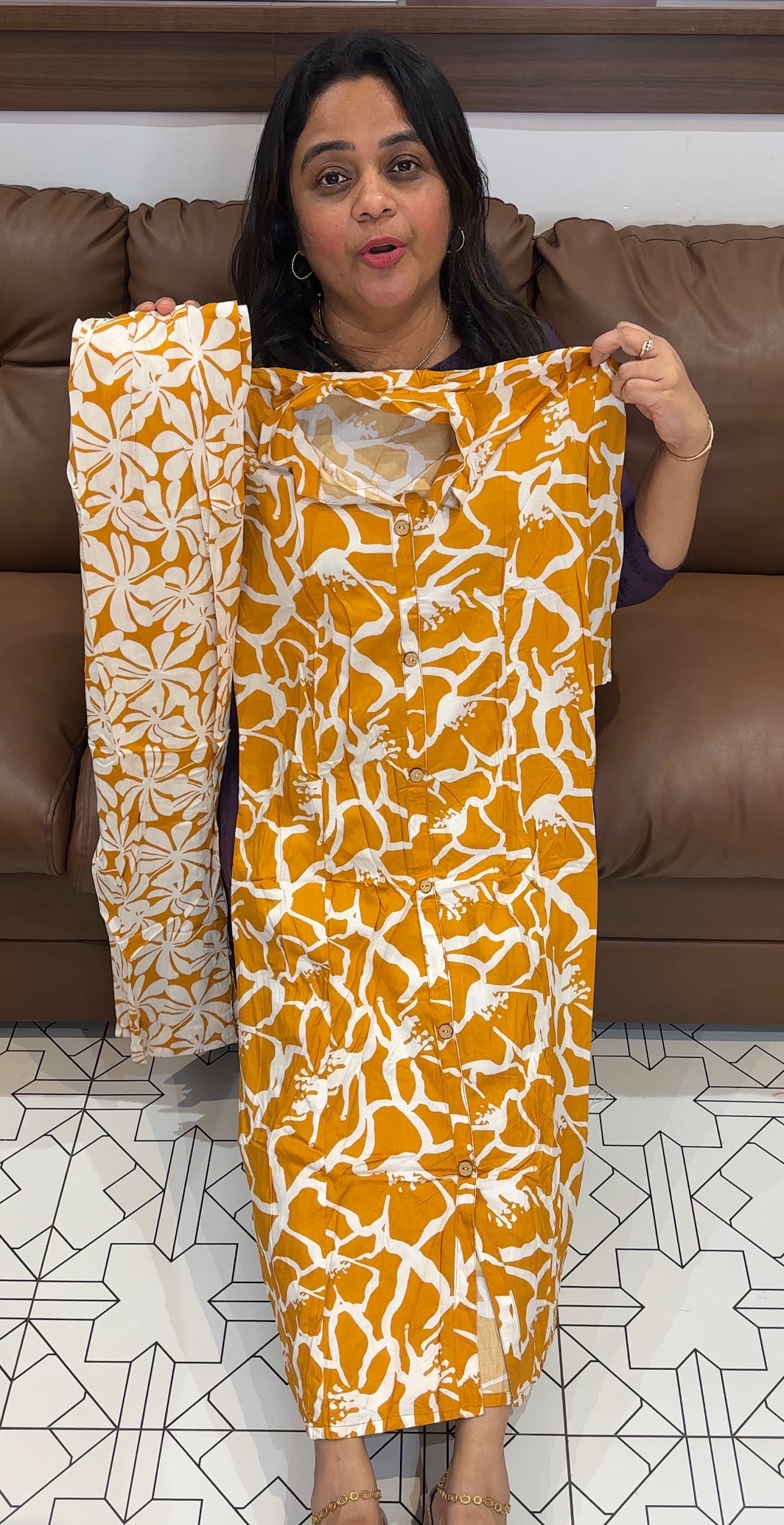 PRINTED RAYON TOP AND BOTTOM - IHA 27183