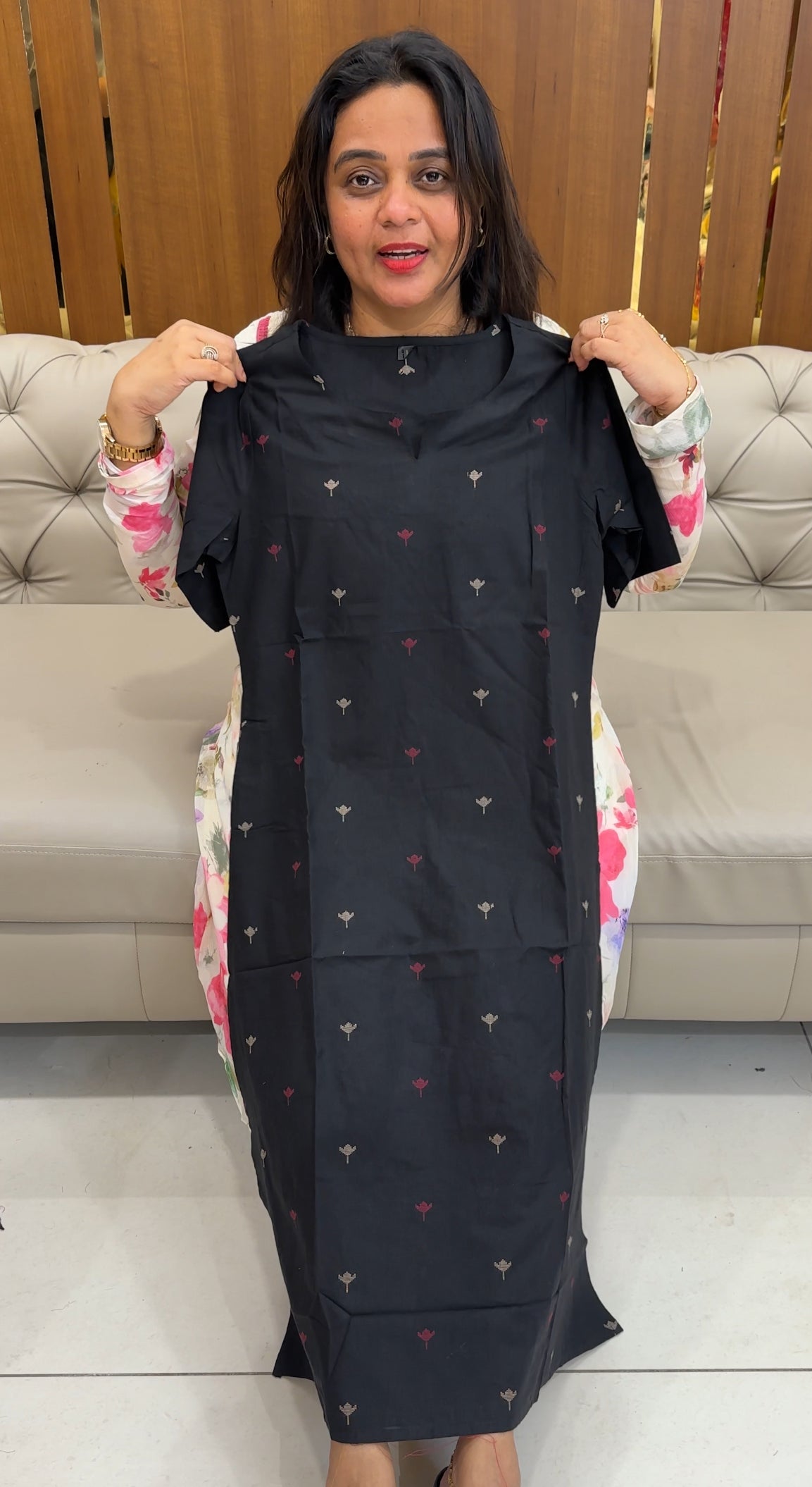 HAND LOOM COTTON LONG TOPS - IHA 26118