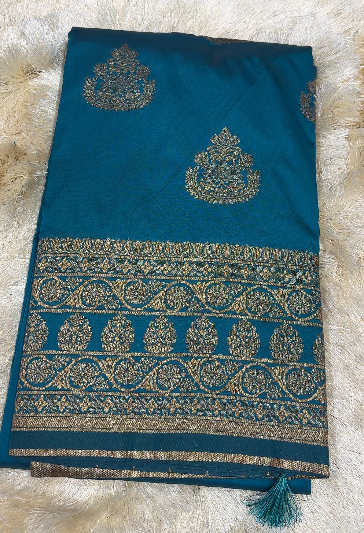 SEMI BANARASI SAREES - IHA 27779