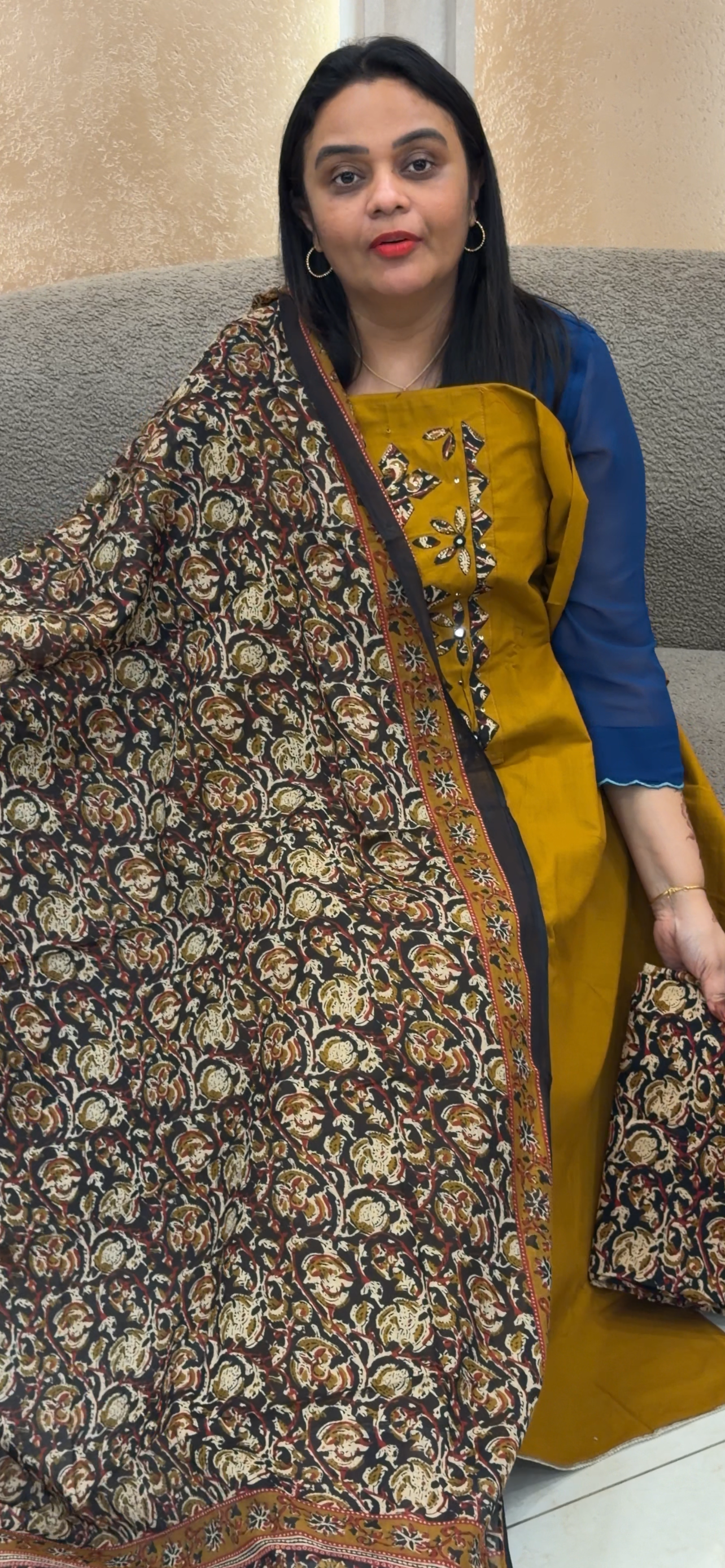 COTTON UNSTITCHED SLAWAR SUITS - IHA 33093