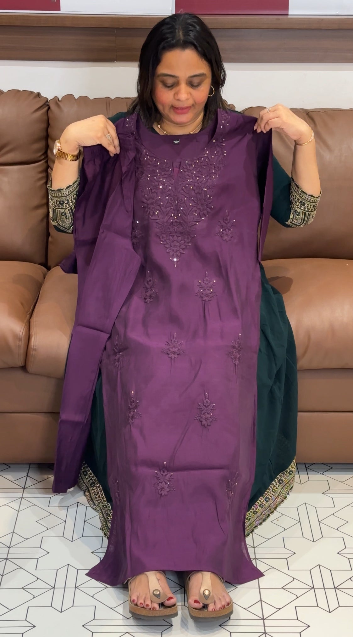 CHIKANKARI TOP AND BOTTOM - IHA 27359