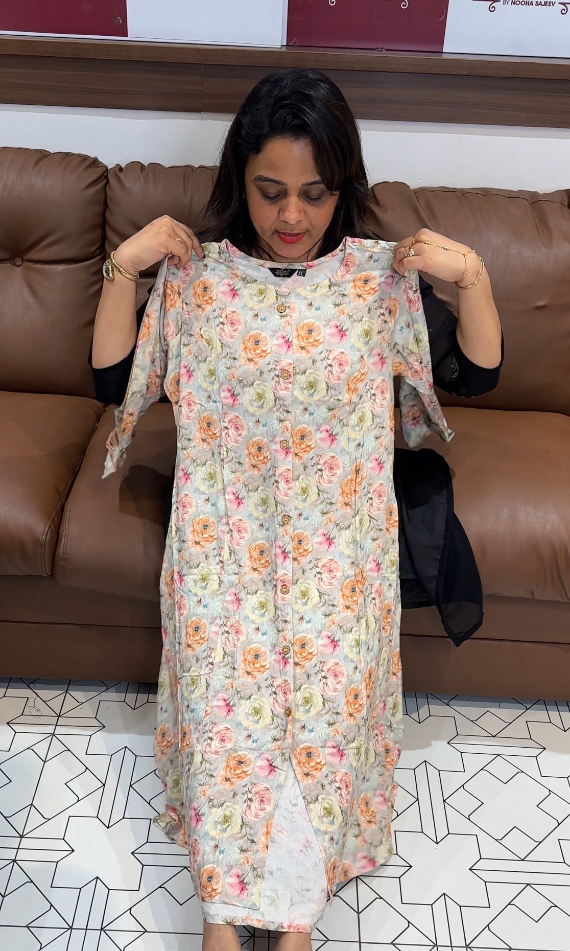 PRINTED RAYON LONG A-LINE TOPS - IHA 24905