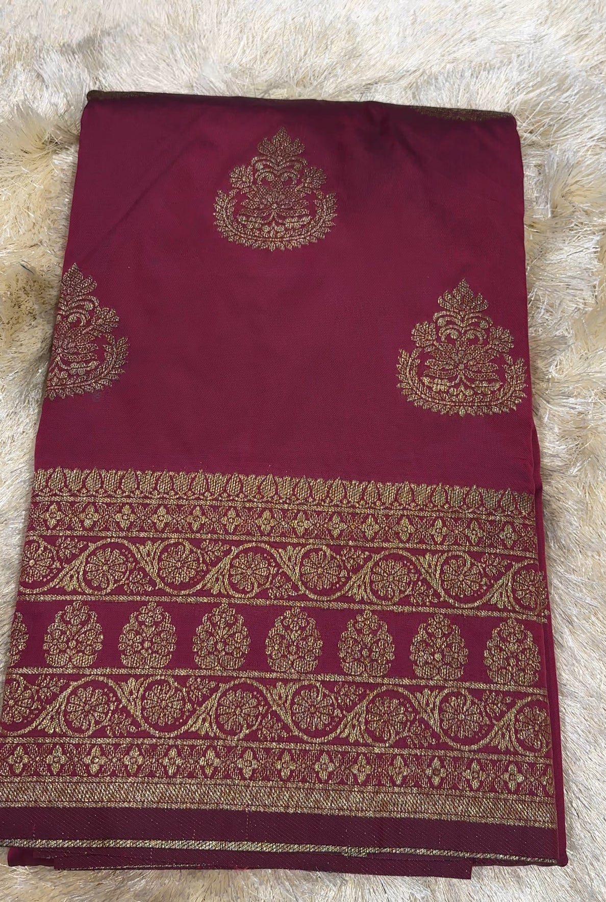 SEMI BANARASI SAREES - IHA 27779