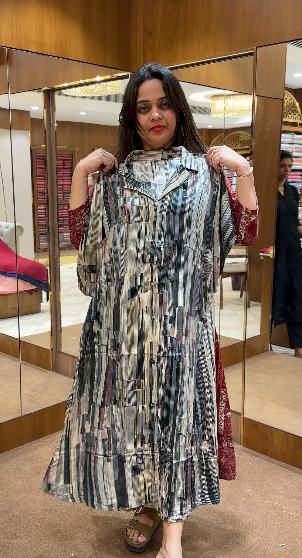 BUDGET BUY LONG A-LINE TOPS - IHA 21431