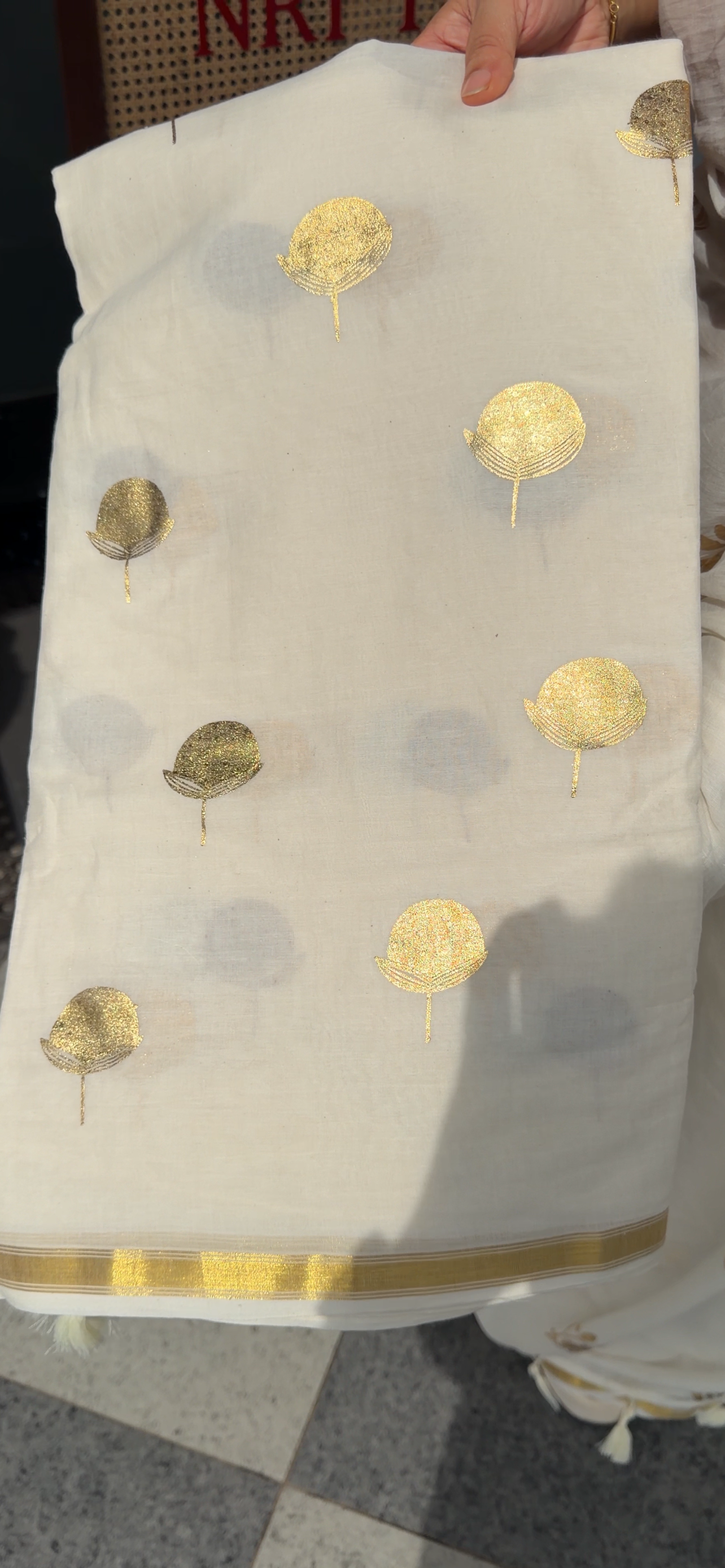 IHA'S IN-HOUSE MUL COTTON SAREES - IHA 34091