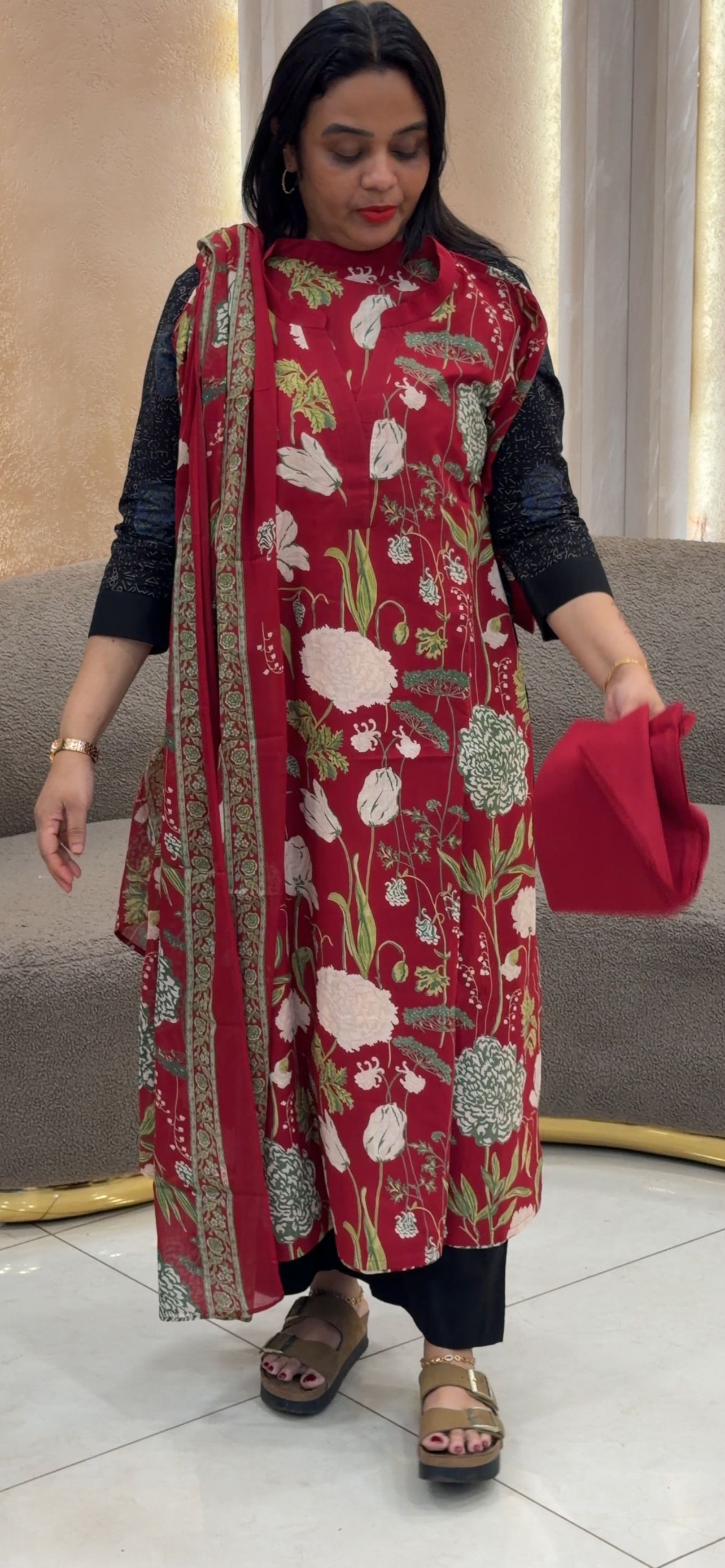 IHA'S IN- HOUSE TOP, BOTTOM AND DUPATTA - IHA 33077