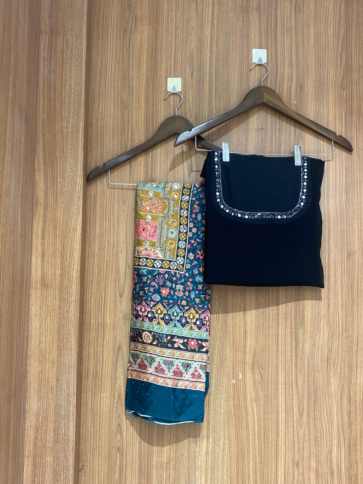 OFFER SALES UNSTITCHED SALWAR - IHA 27028