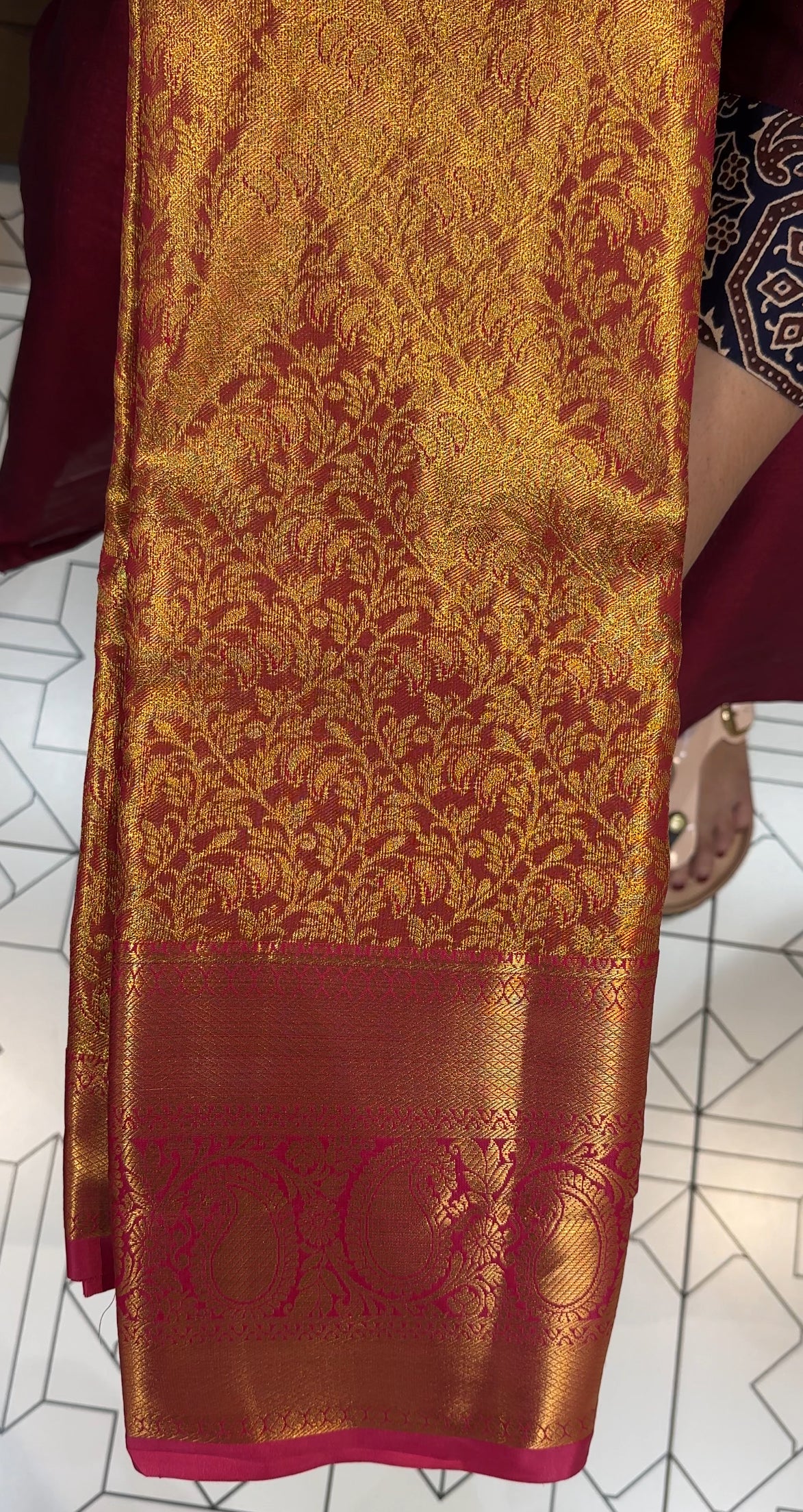 SEMI TISSUE KANCHIPURAM SAREES - IHA 27858