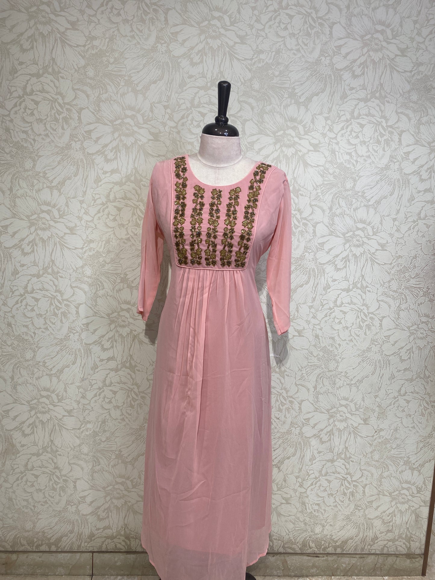 OFFER SALES TOPS COLLECTIONS - IHA 27023