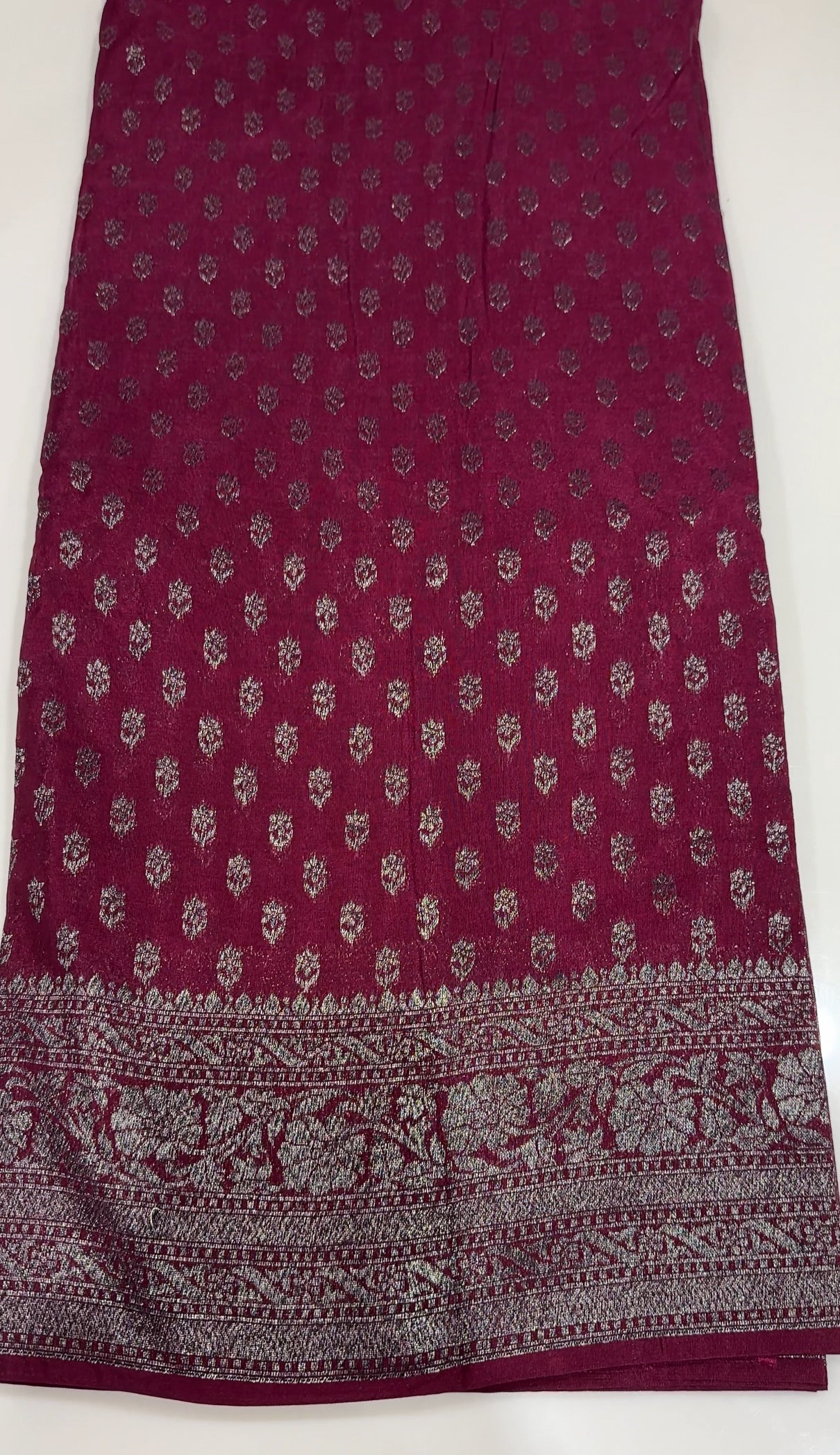 SEMI BANARASI SAREES - IHA 25539
