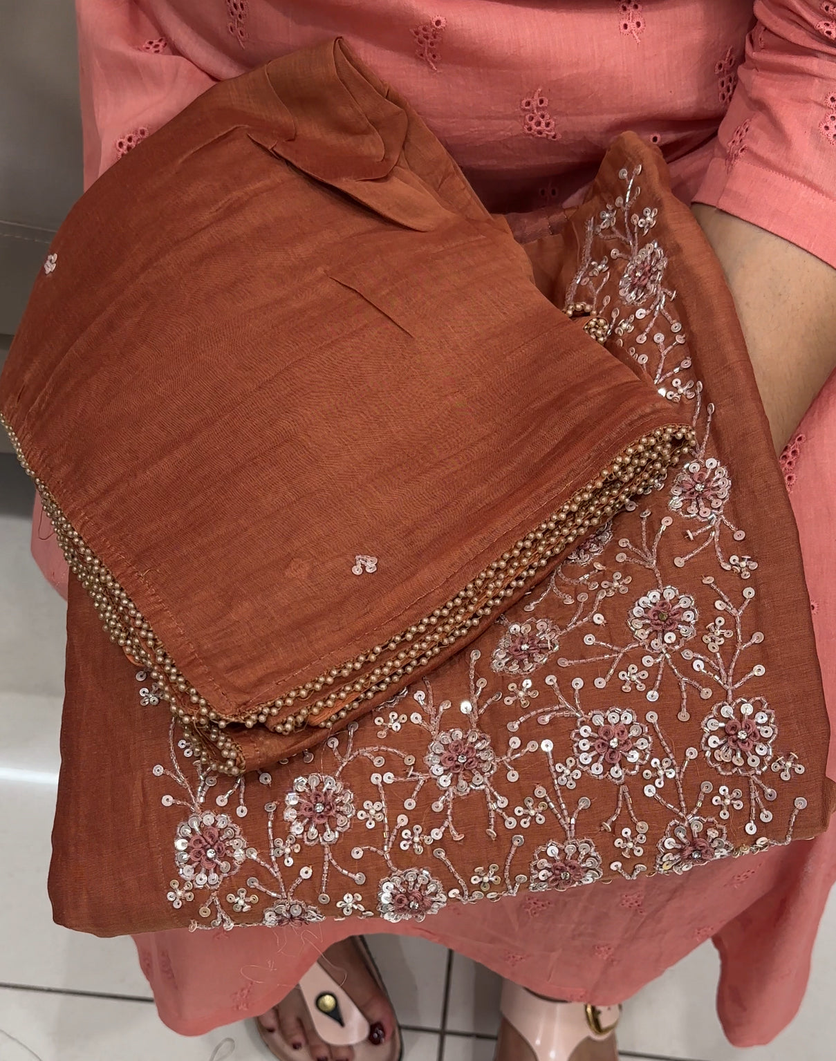 BANARASI CHANDERI UNSTITCHED SALWART SUITS - IHA 27051