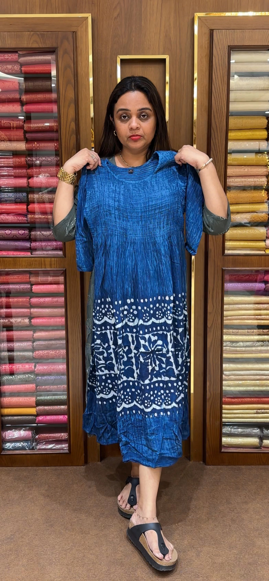 SMOKING PRINTED TOPS - IHA 21903