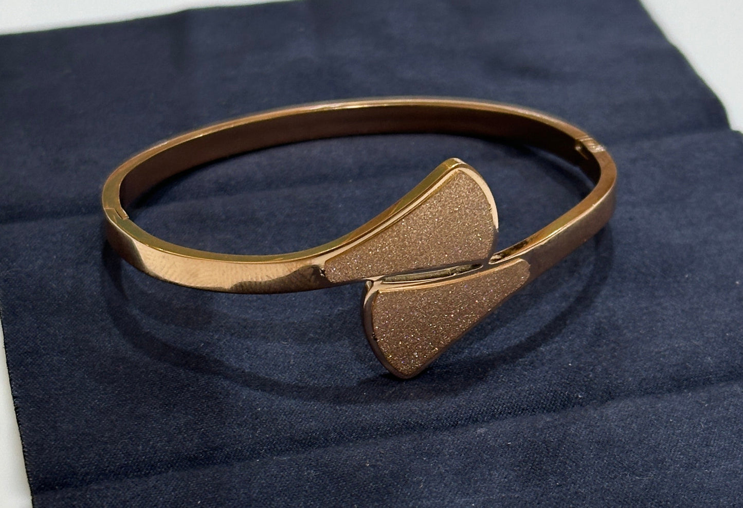CLIP BANGLES - IHA 21685