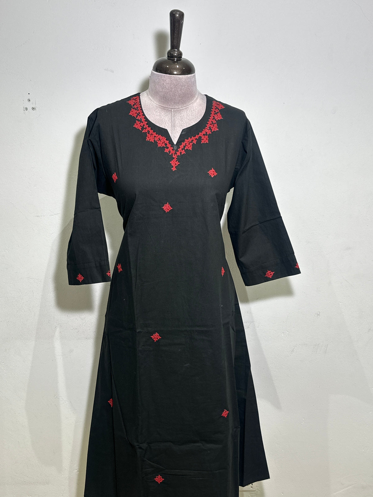 OFFER SALES TOP AND BOTTOM - IHA 35980