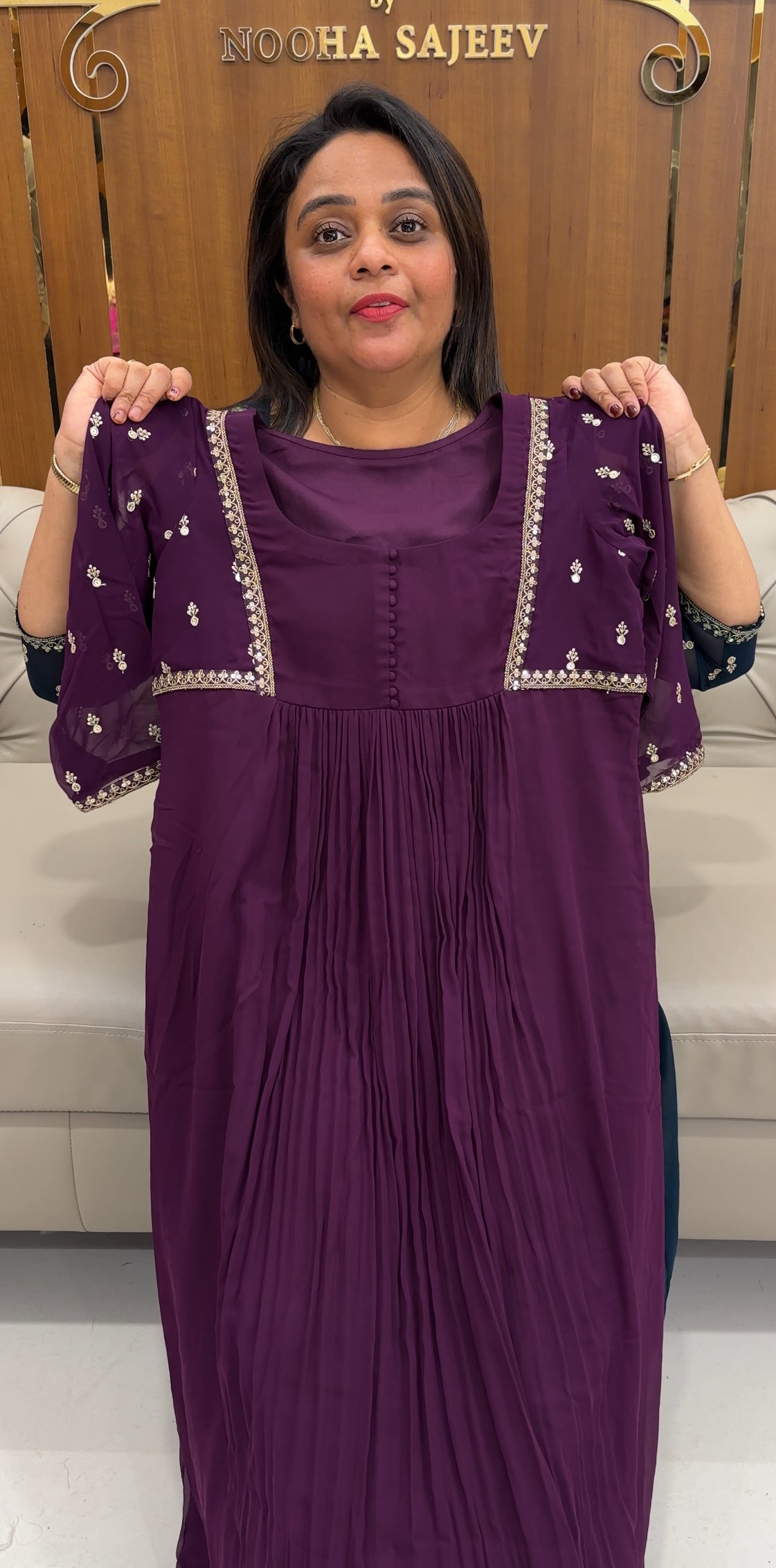 IHA'S IN-HOUSE DESIGNER ALINE TOPS - IHA 25781