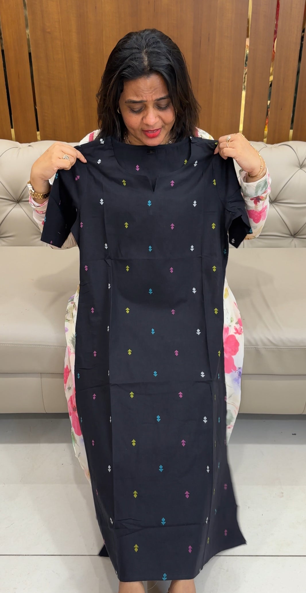 HAND LOOM COTTON LONG TOPS - IHA 26118