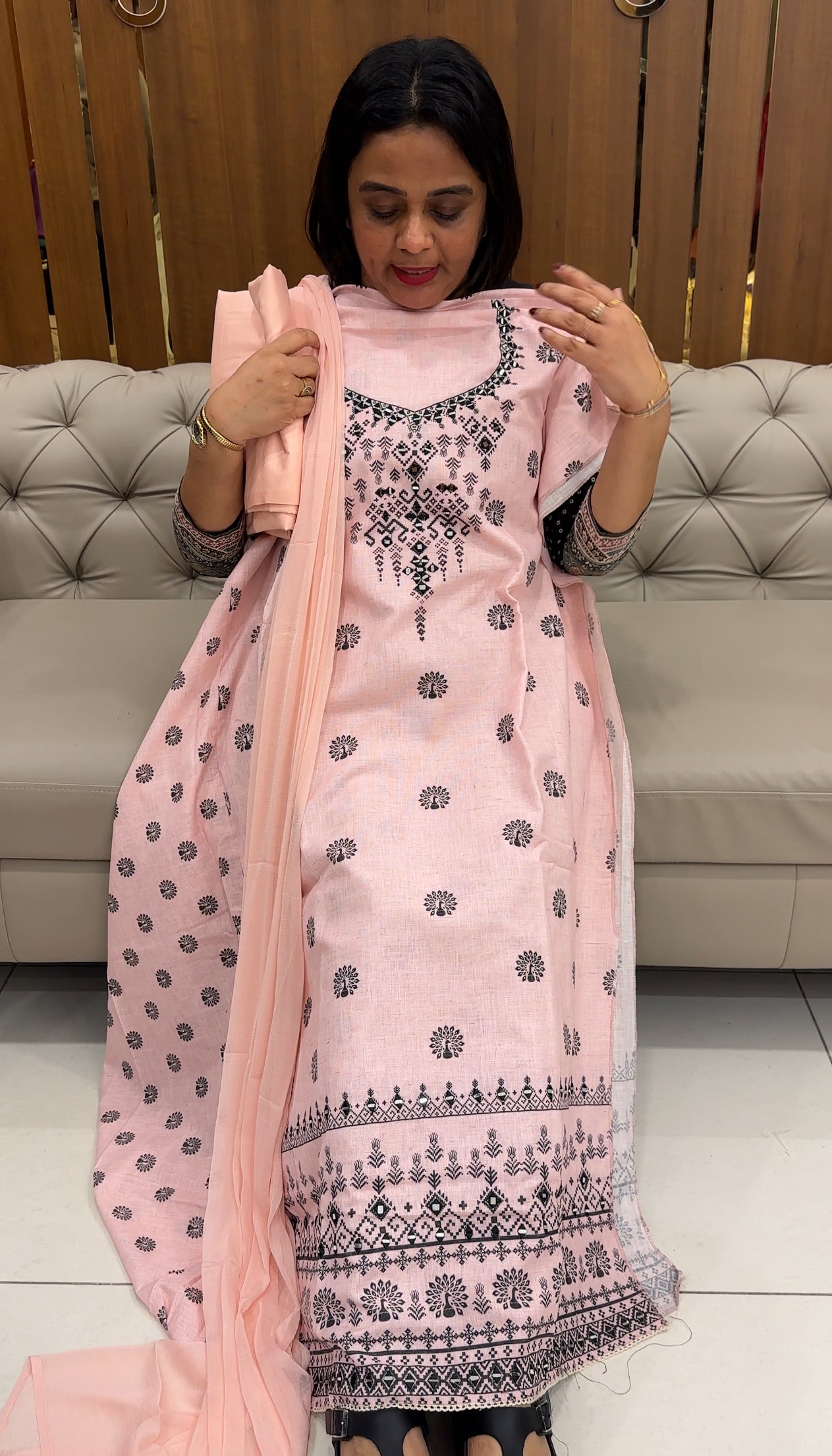 PRINTED LINEN UNSTITCHED SALWAR SUITS - IHA 25979