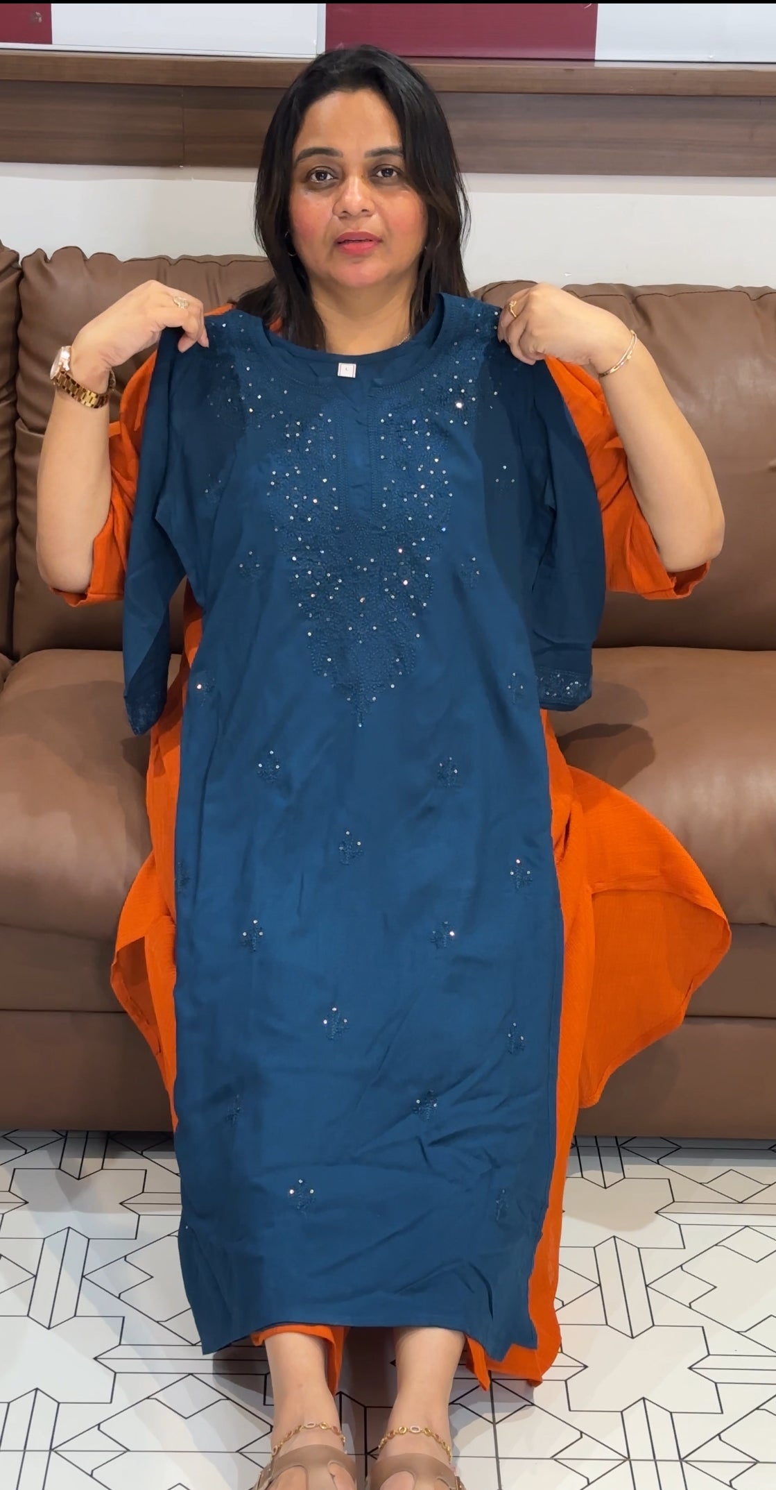 LUCKNOWI CHIKANKARI TOPS - IHA 27321