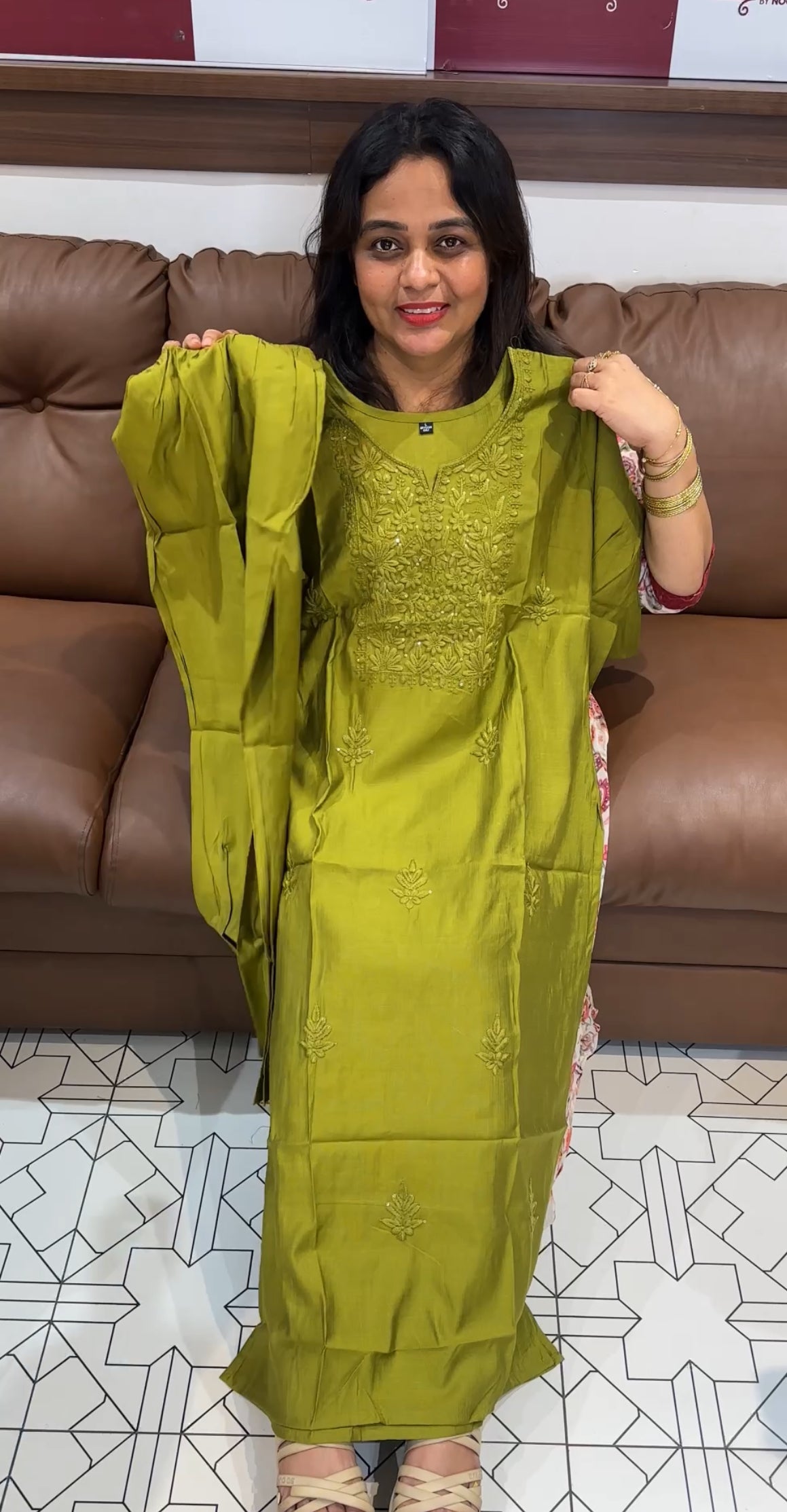 LUCKNOWI CHIKAMKARI TOP AND BOTTOM - IHA 26146