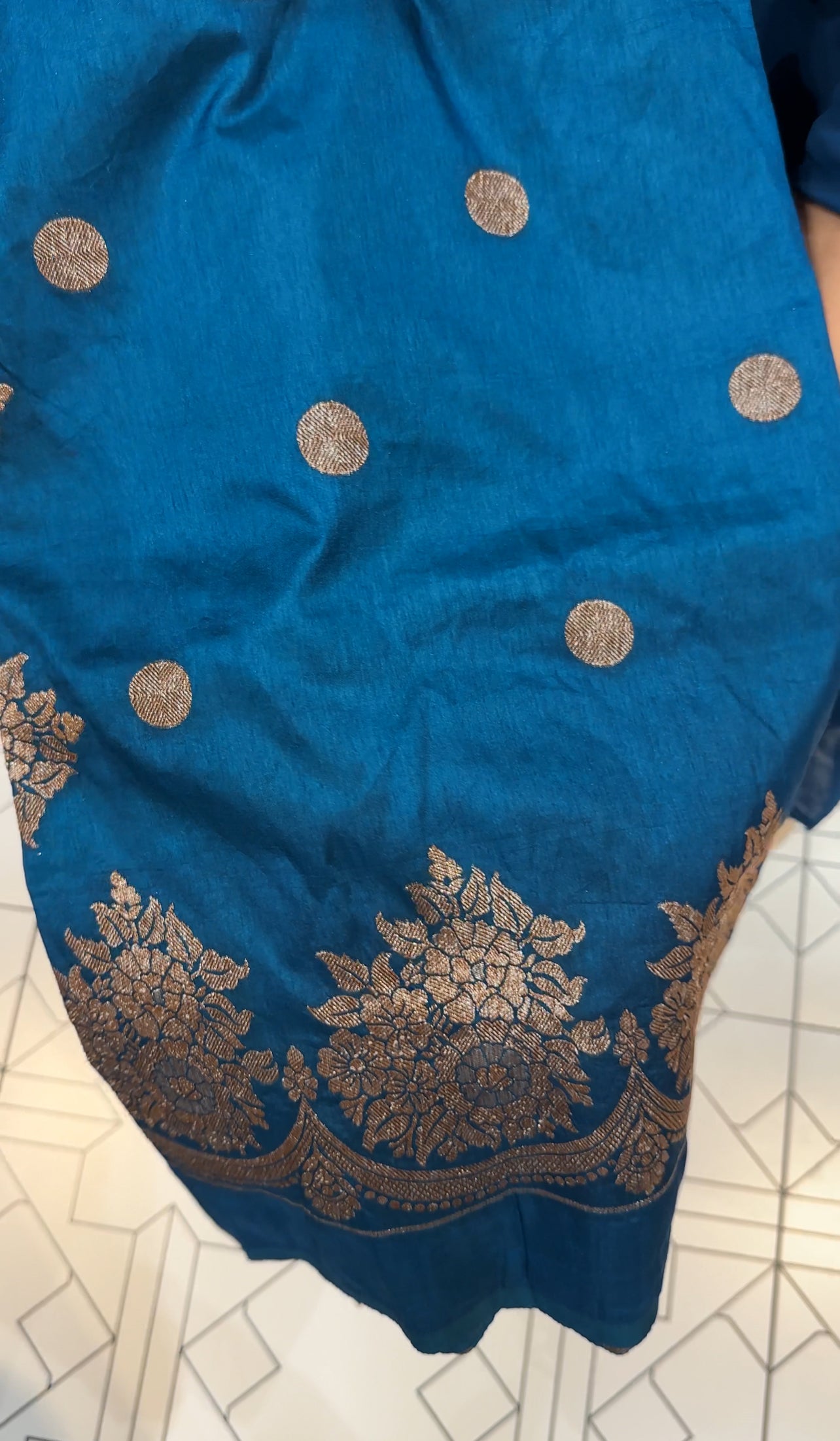SEMI BANARASI SAREES - IHA 26637