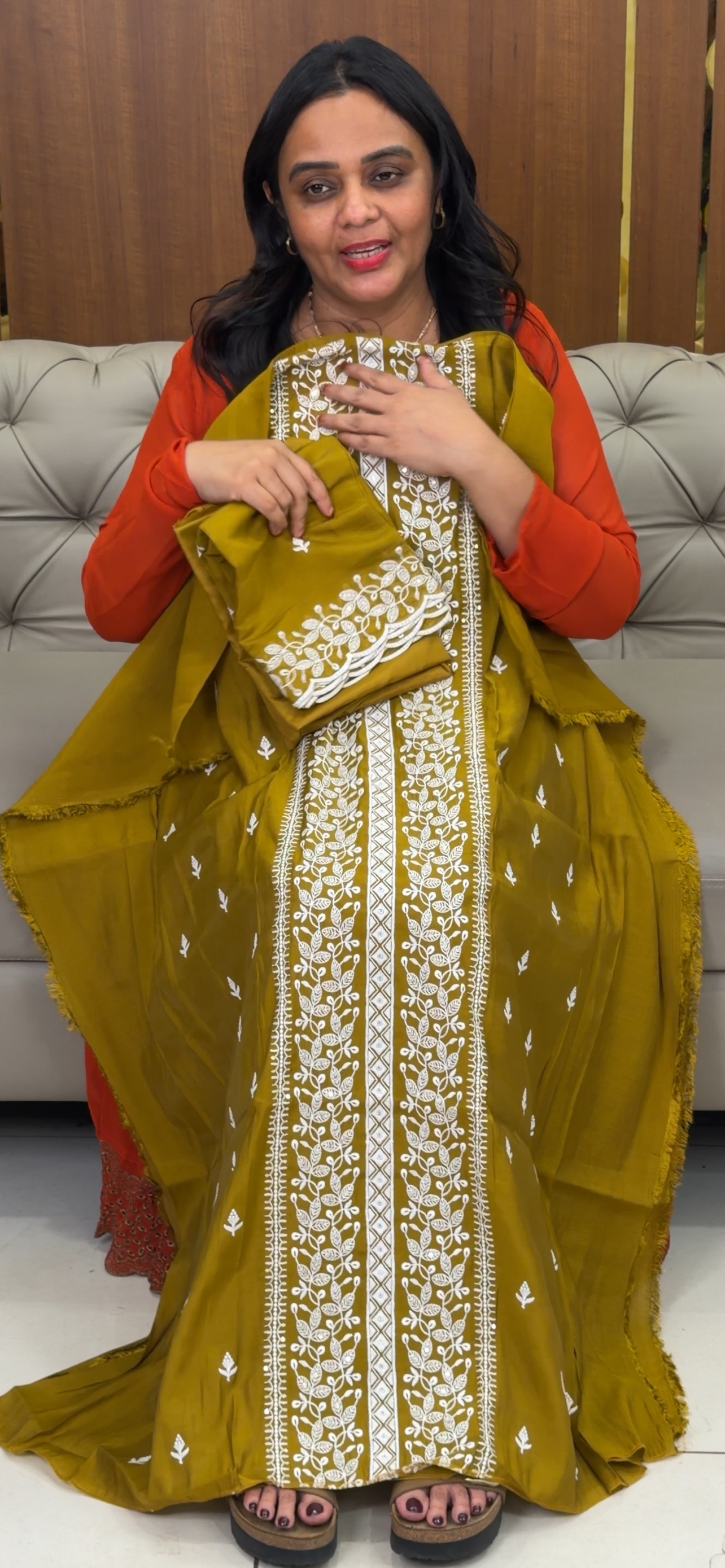 OFFER SALES UNSTITCHED SALWAR SUITS - IHA 33168