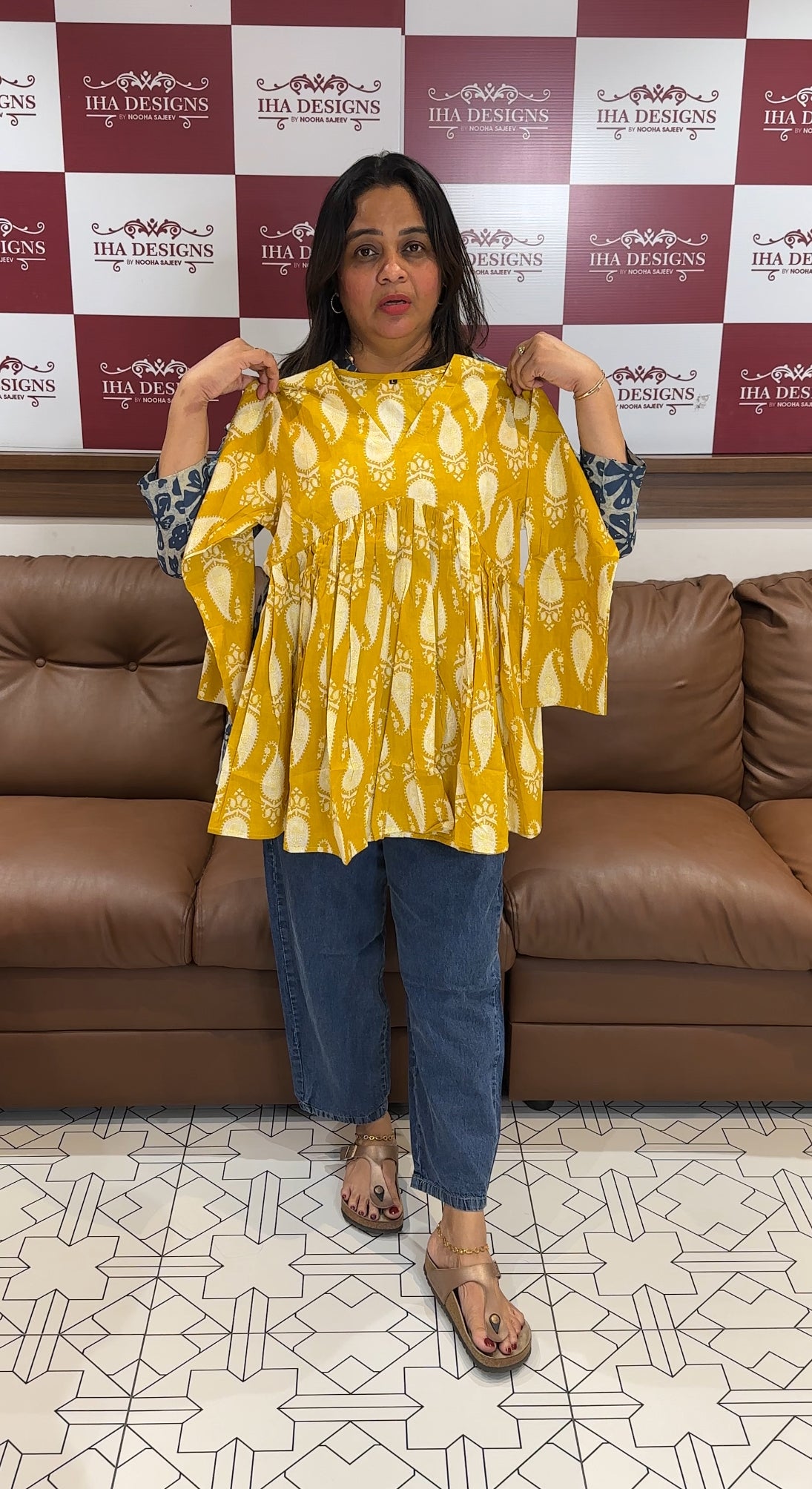 COTTON SHORT TOPS - IHA 27226