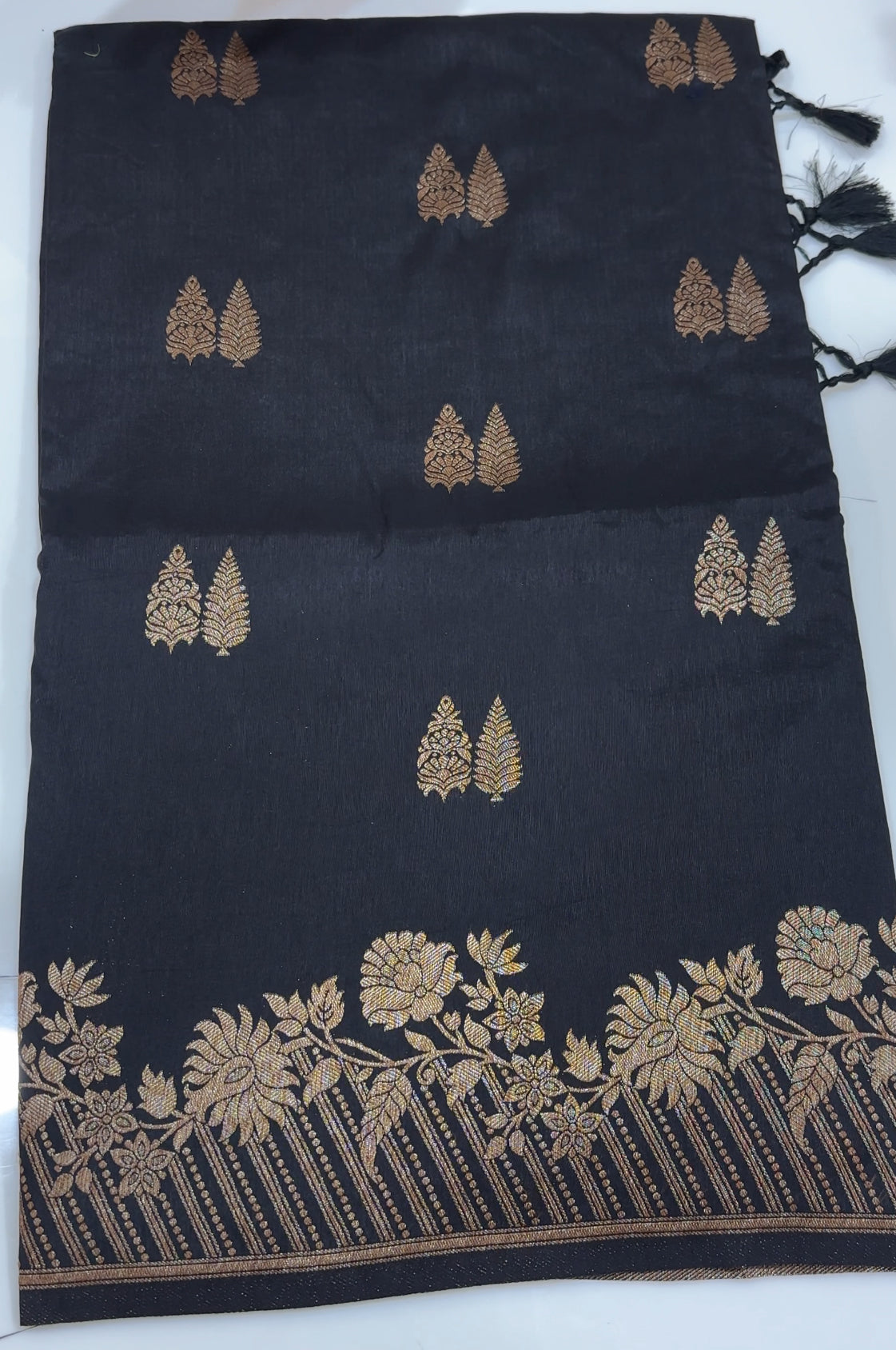 SEMI RAW MANGO SILK SAREES - IHA 21572