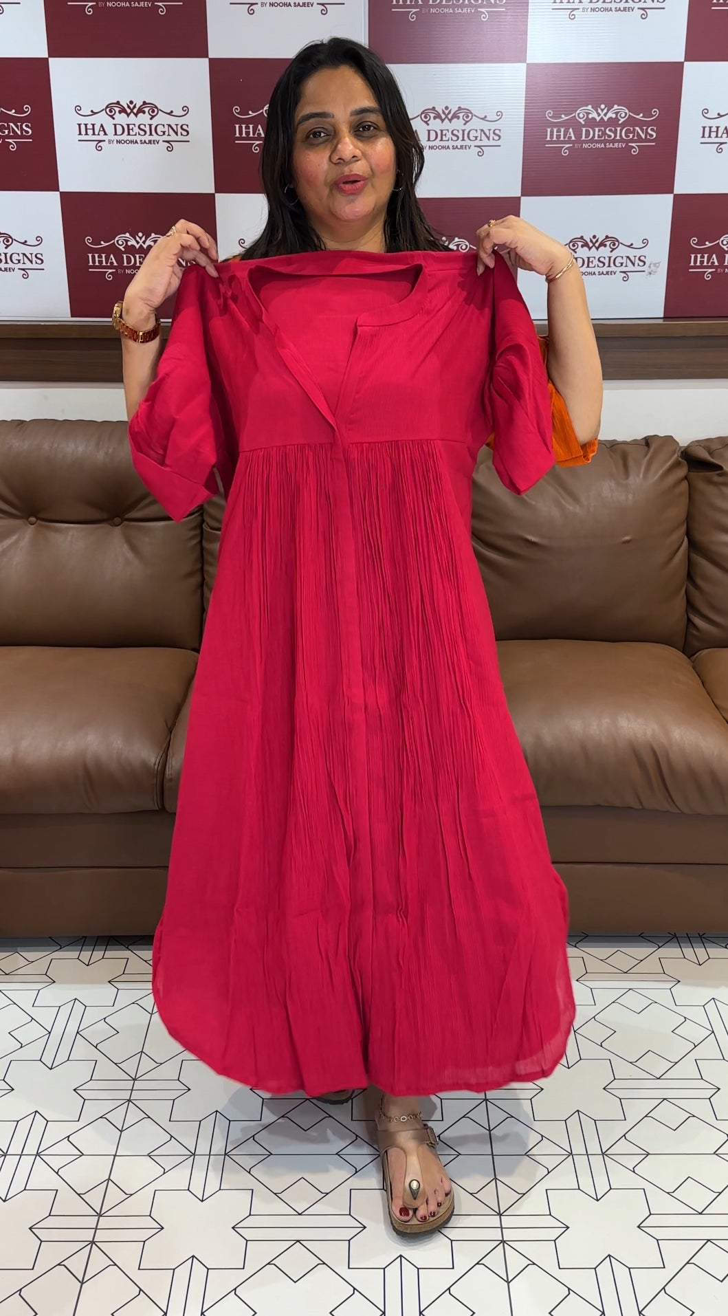IHA'S IN-HOUSE LONG TONIC TOPS - IHA 27320
