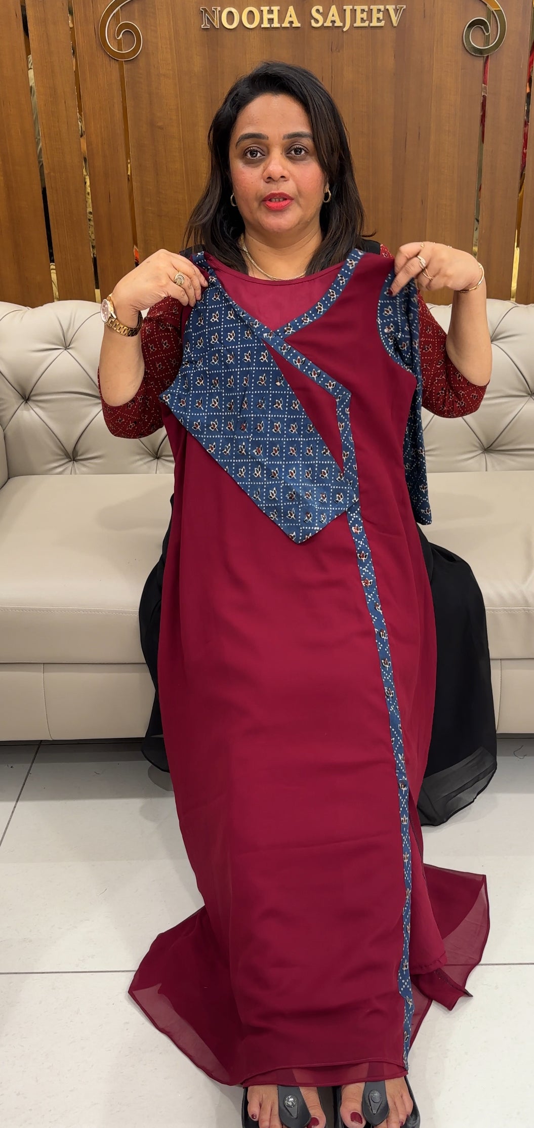 IHA'S IN-HOUSE GEOEGETTE ALINE TOP - IHA 25917