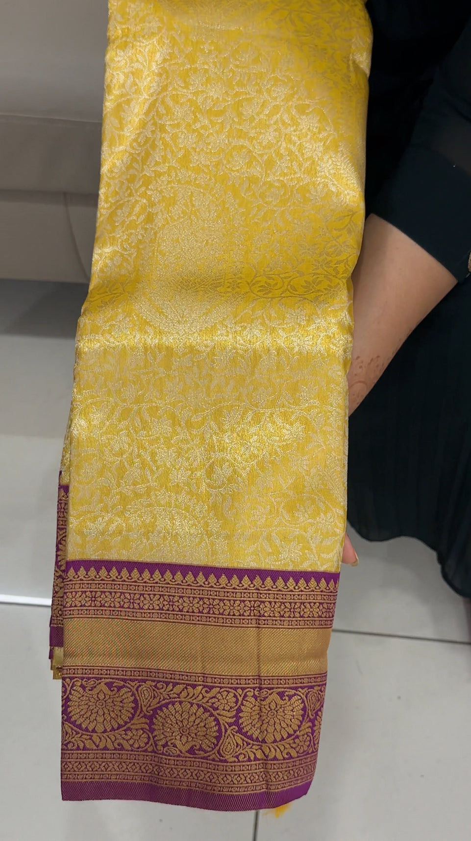 TISSUE BROCADE SAREES - IHA 27424