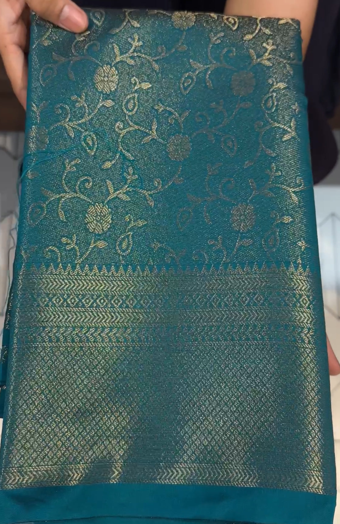SEMI SILK SAREES - IHA 21924