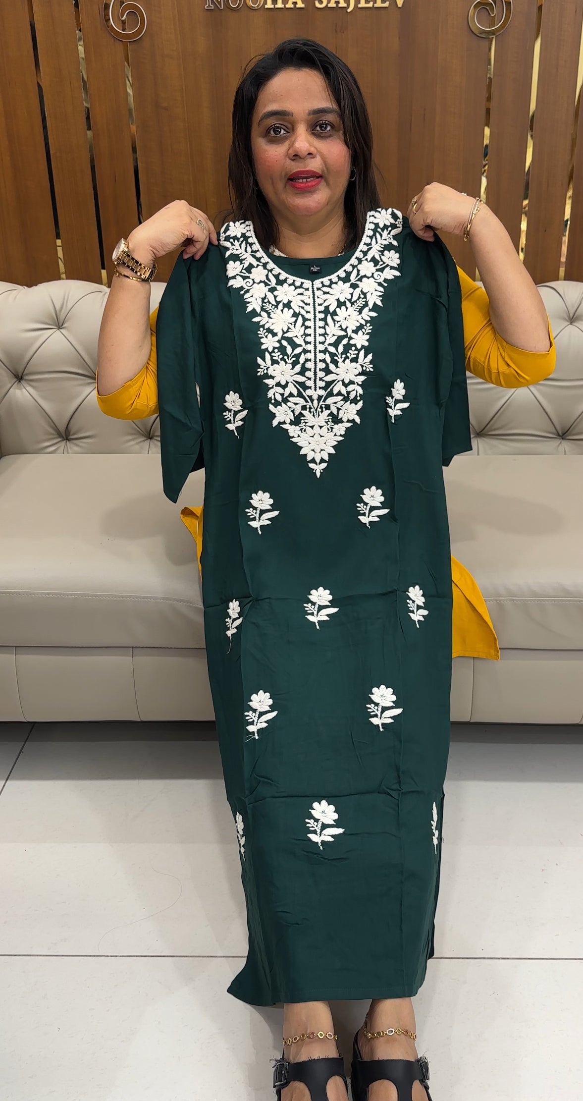LUCKNOWI CHIKANKARI TOPS - IHA 25751