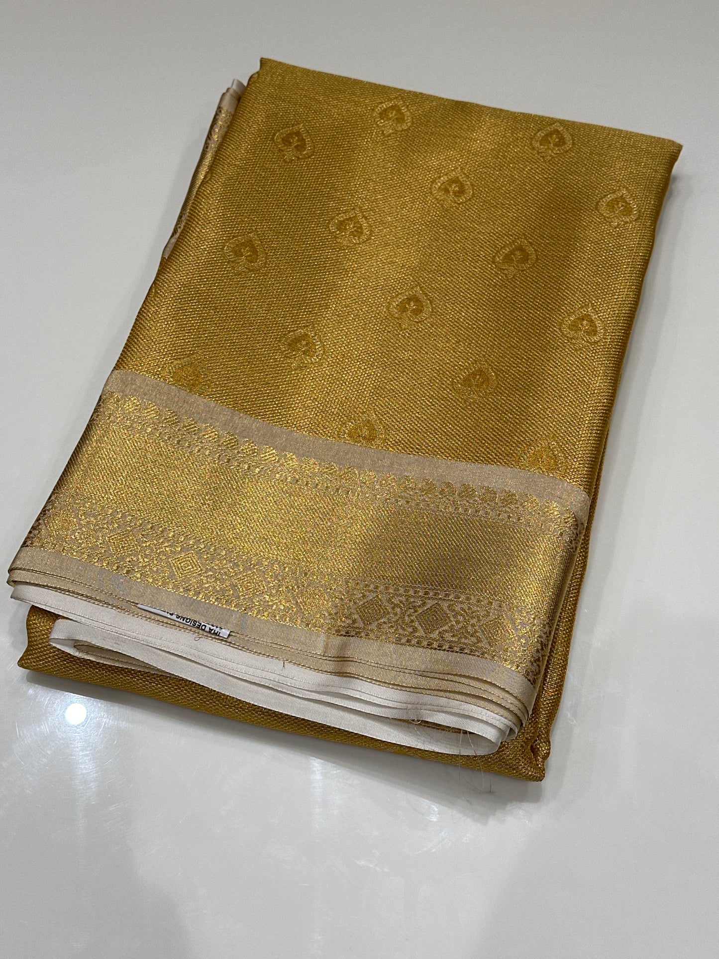 OFFER SALES SAREES - IHA 27182
