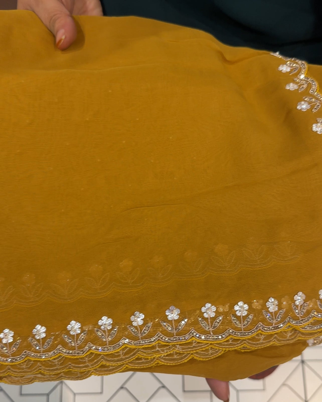 HANDWORKED GEORGETTE SAREES - IHA 26250