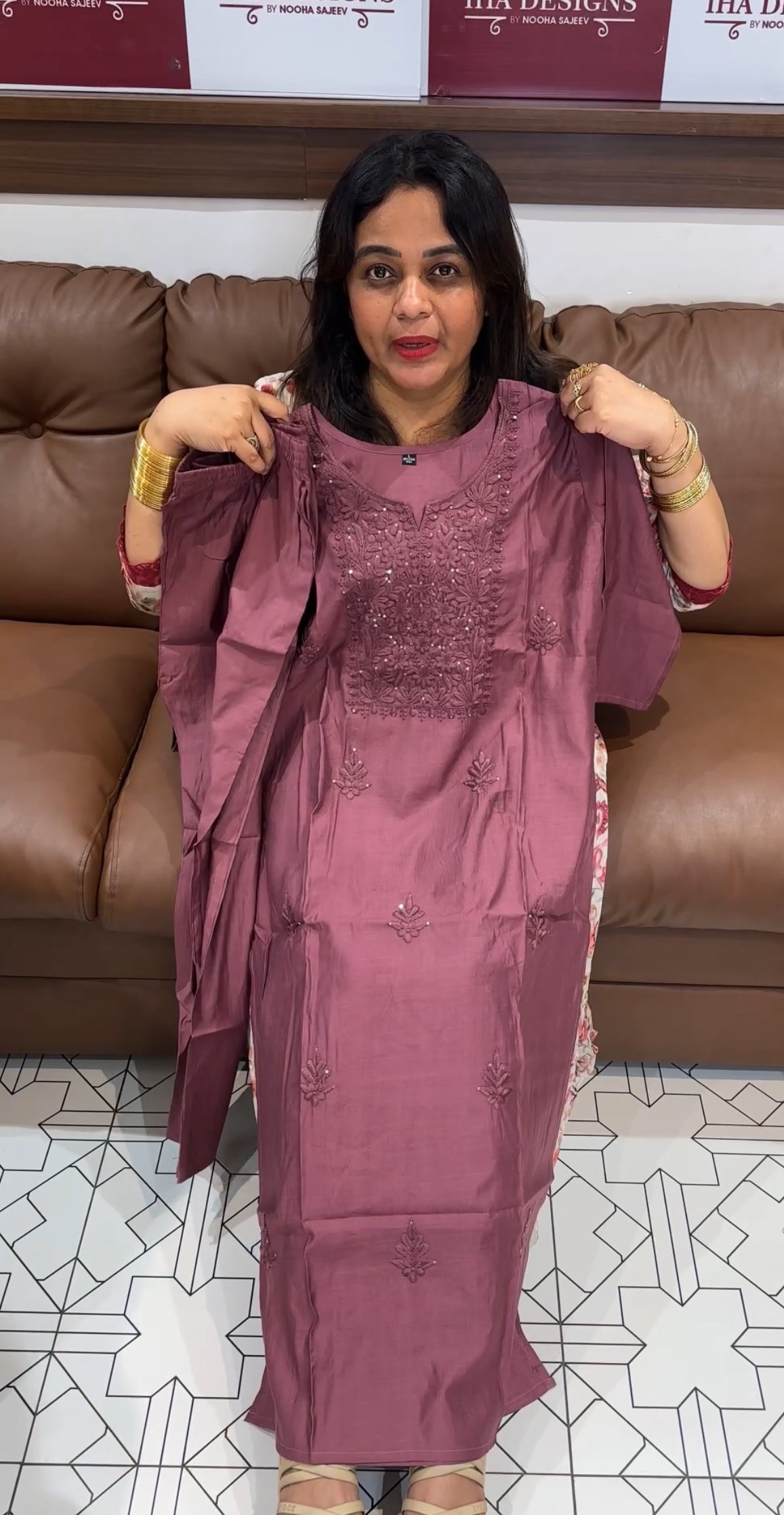 LUCKNOWI CHIKAMKARI TOP AND BOTTOM - IHA 26146