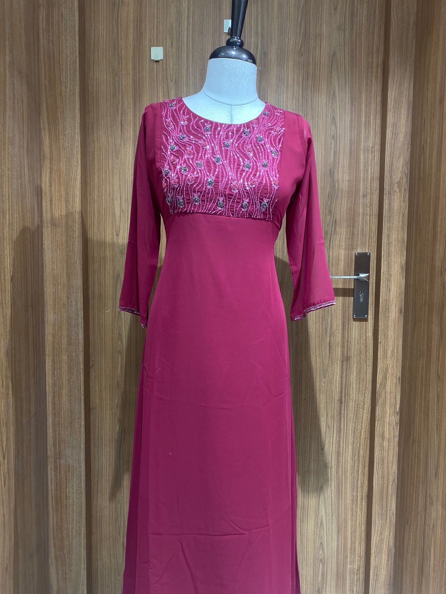 OFFER SALES TOPS COLLECTIONS - IHA 27006